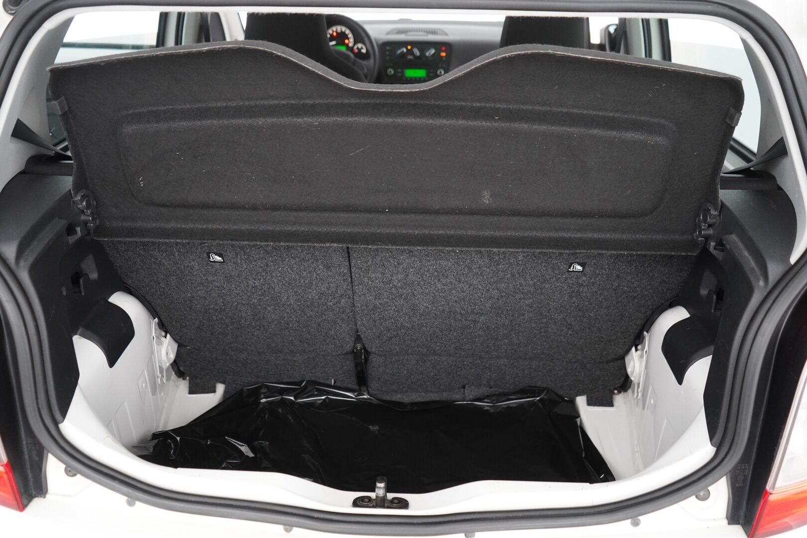 Skoda Citigo 2014 1,0 60 Ambition 5-ov. *Lohko / Ilmastointi / Suomi-auto* - Viimeisin huolto 3/25 / Kahdet hyvät renkaat / Seuraava katsastus 6/26