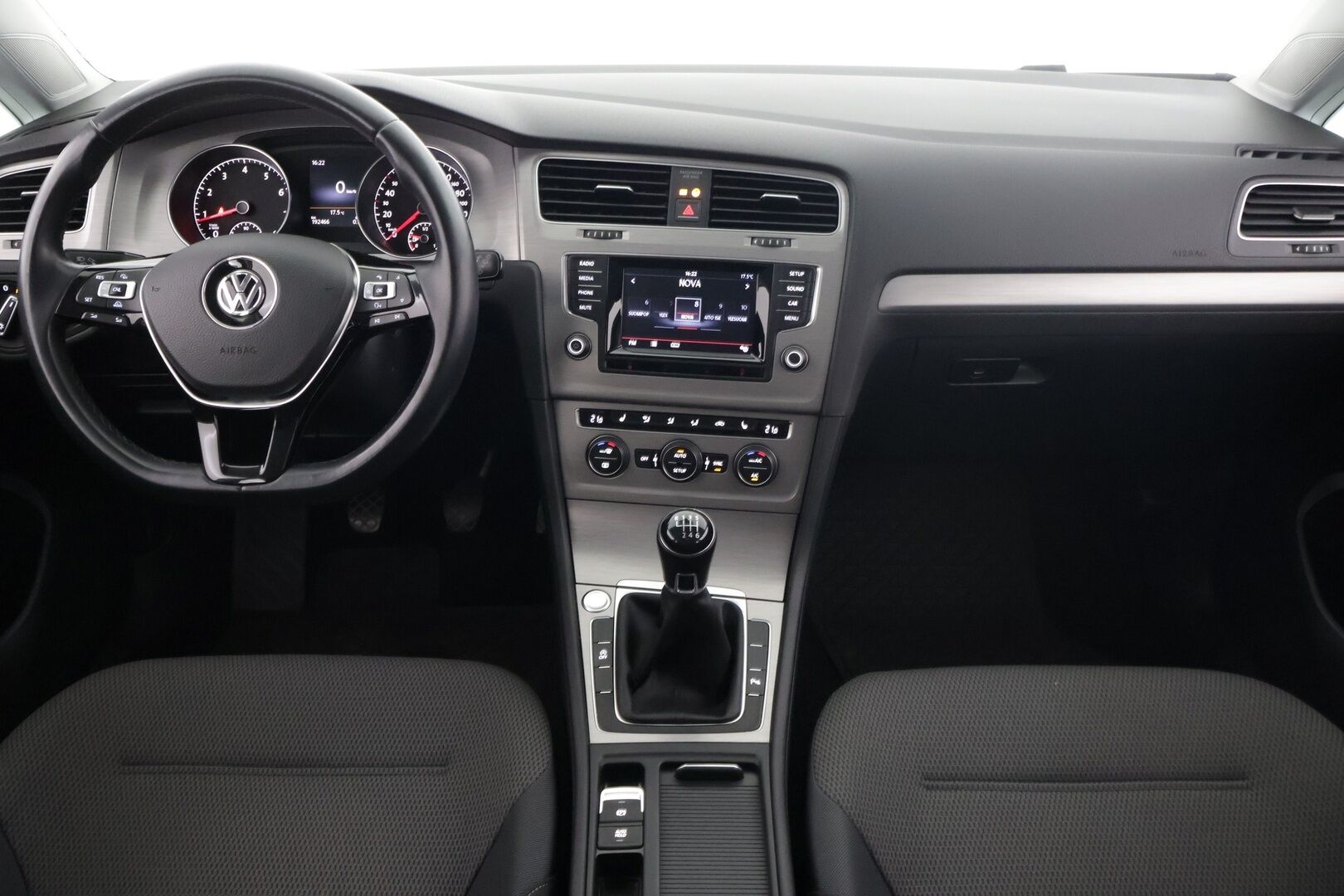 Volkswagen Golf 2014 Comfortline 1,4 TSI 90 kW (122 hv) BlueMotion Technology - Suomi-auto | Vakkari |  Xenon | Tutkat | Keyless Start | Kahdet renkaat