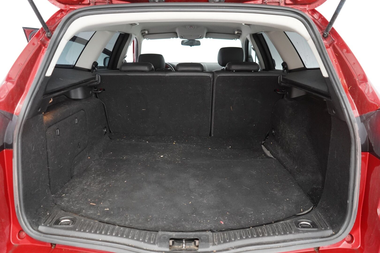 Ford Mondeo 2014 YritysOutlet - Myydään vain yrityksille - Suomi-auto / Kahdet renkaat vanteilla / Särmä huoltohistoria / Juuri katsastettu!