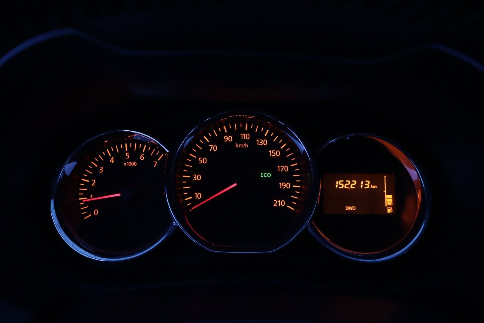 Dacia Duster 2014 dCi 110 4x4 Laureate *Vetokoukku / Lohko+S.Lämmitin / Ilmastointi* - *Kahdet hyvät renkaat / Hyvin huollettu!!*