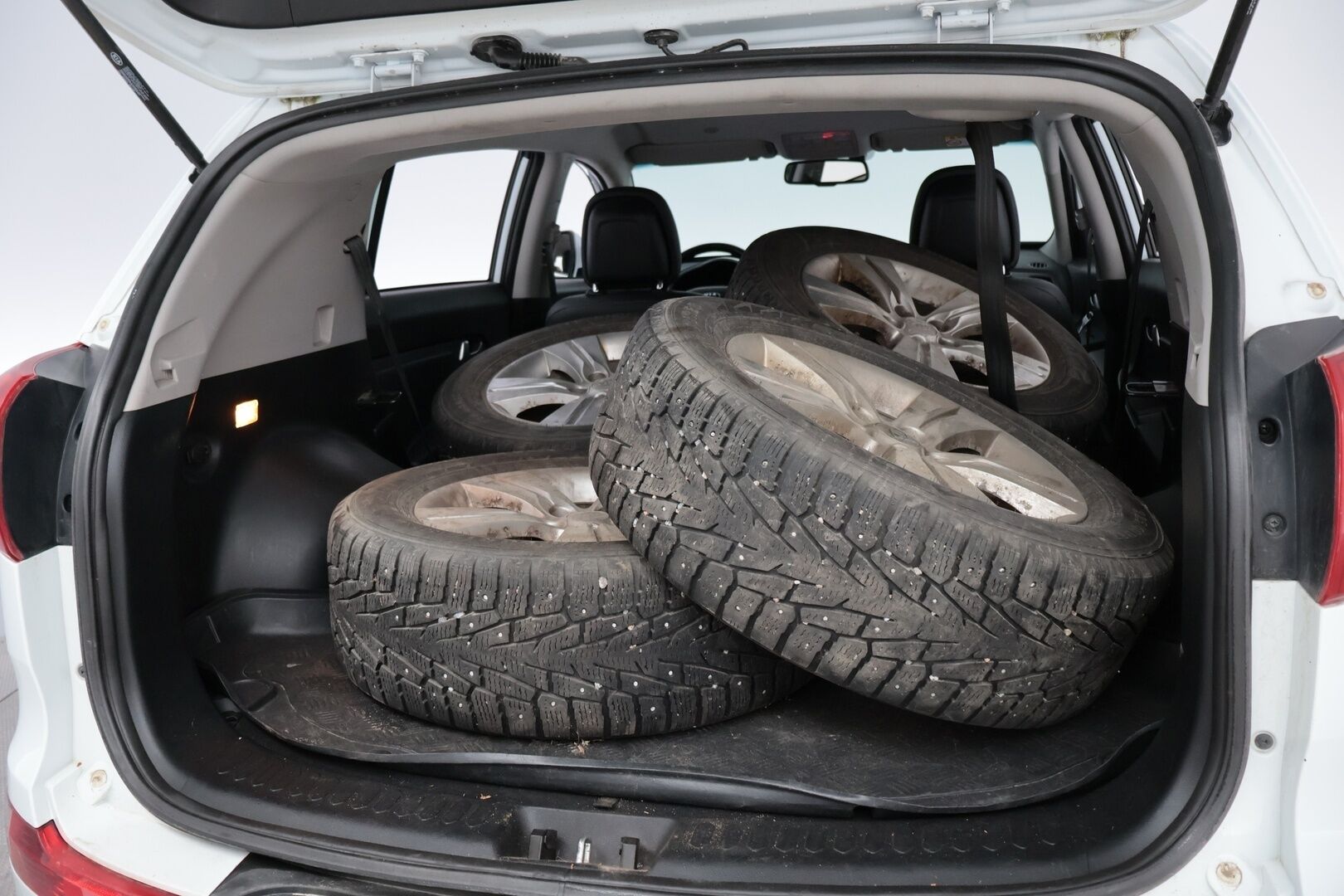 Kia Sportage 2014 1,6 ISG Urban EX EcoDynamics - YritysOutlet - Myydään vain yrityksille - Suomi-auto | Jakoketju uusittu | Ilmastointi | Vakkari | Särmä huoltokirja | Katsastus 04/2027!!