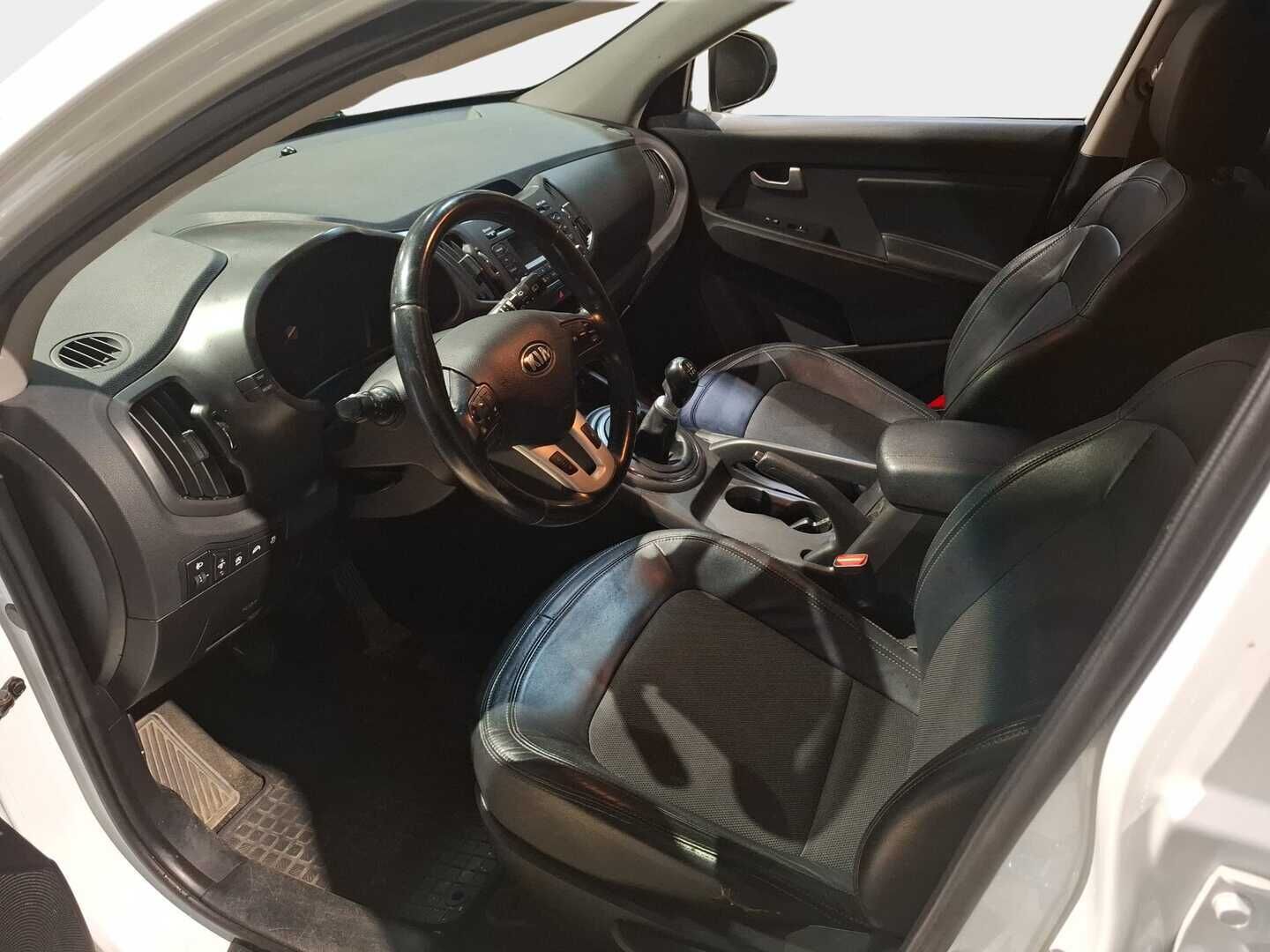 Kia Sportage 2014 1,6 ISG Urban EX EcoDynamics - YritysOutlet - Myydään vain yrityksille - Suomi-auto | Jakoketju uusittu | Ilmastointi | Vakkari | Särmä huoltokirja | Katsastus 04/2027!!