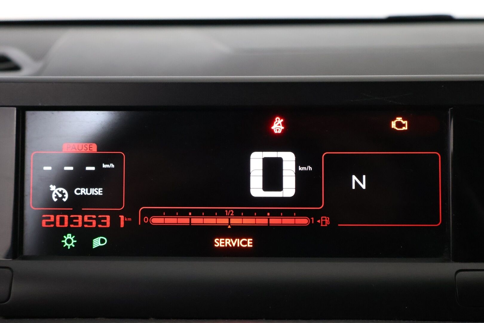 Citroen C4 Cactus 2015 e-HDi 92 Shine Bright ETG6 Automaatti - YritysOutlet - Myydään vain yrityksille - – Tämä auto myydään YritysOutlet -valikoimasta vain yritykselle
