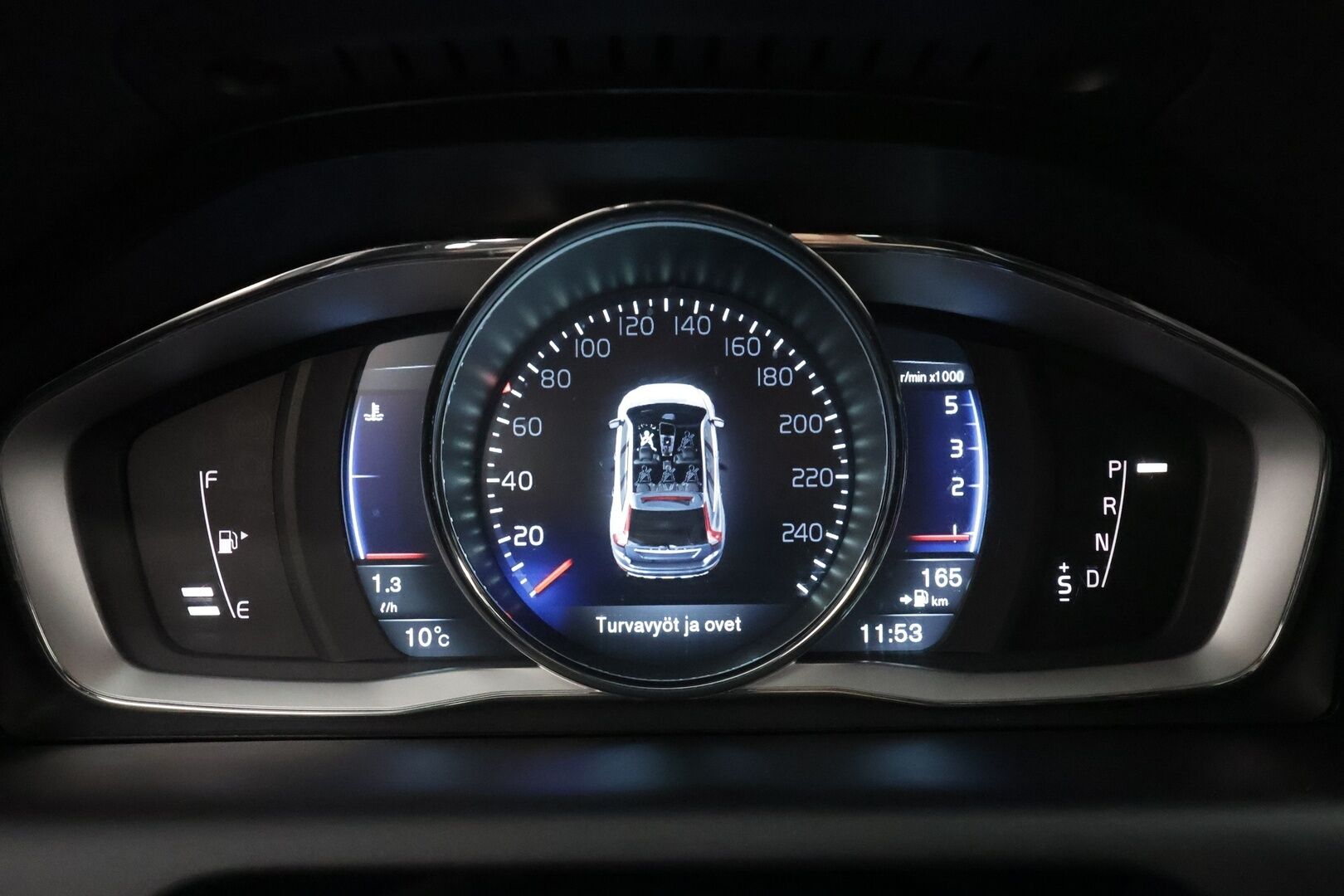 Volvo XC60 2015 D5 AWD R-Design aut * ACC / Webasto / H&K / BLIS / P.Kamera / Nahat / LED * - Suomi-auto / Kahdet Renkaat