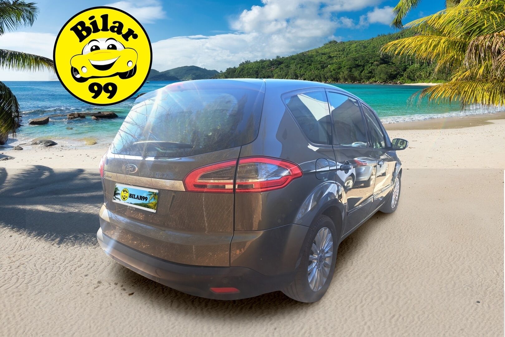 Ford S-Max 2015 2,0 TDCi 140 hv 7-p ** Suomi-Auto / Webasto / Tutkat / Navi / Siisti / Maltilliset kilsat* - Kahdet renkaat vanteineen! Hyvä huoltohistoria! 