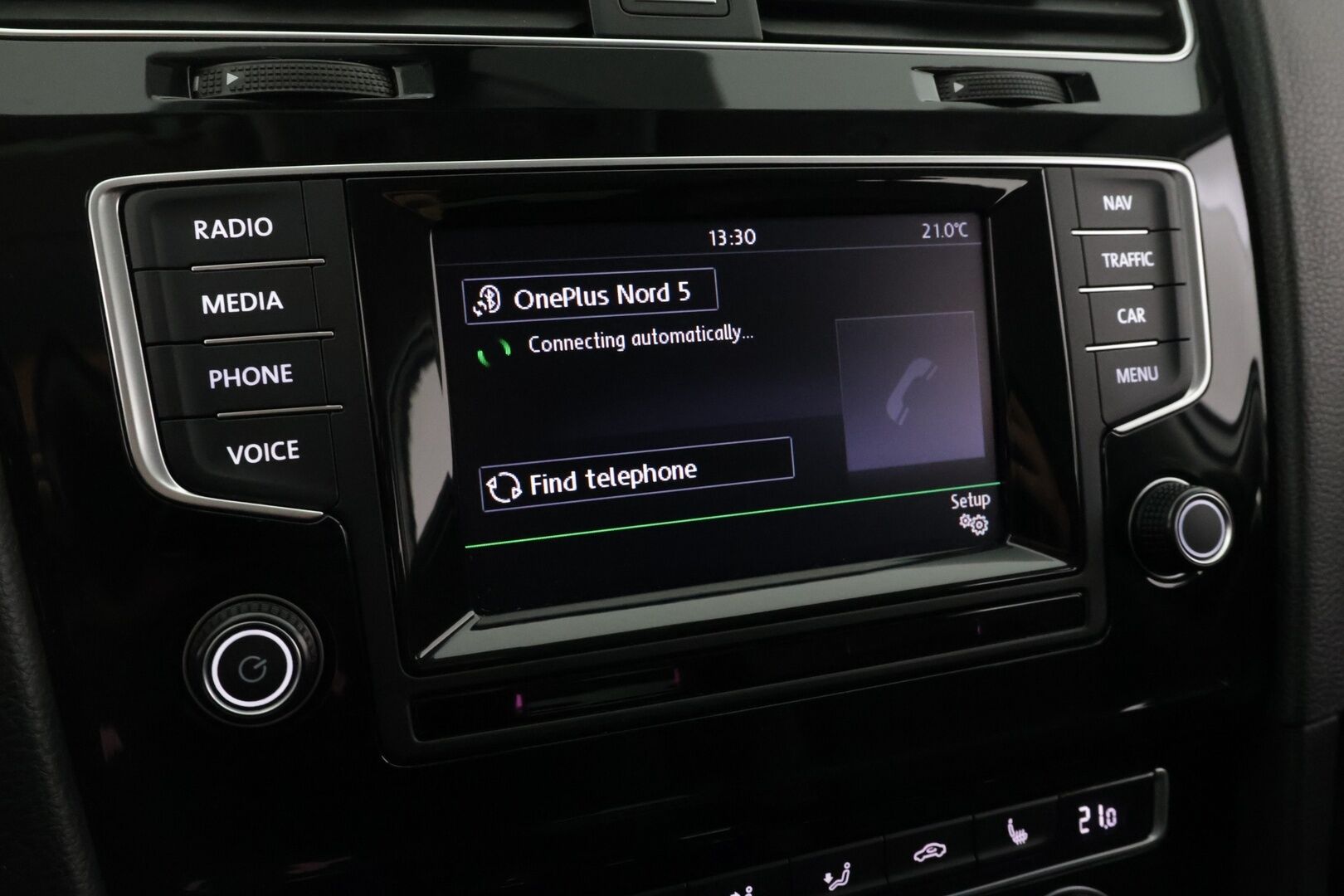 Volkswagen Golf 2015 Variant Highline Edition 40 1,4 TSI 90 kW (122 hv) BMT DSG-automaatti - | Tutkat | Koukku | Vakkari | Webasto | 2x renkaat | 