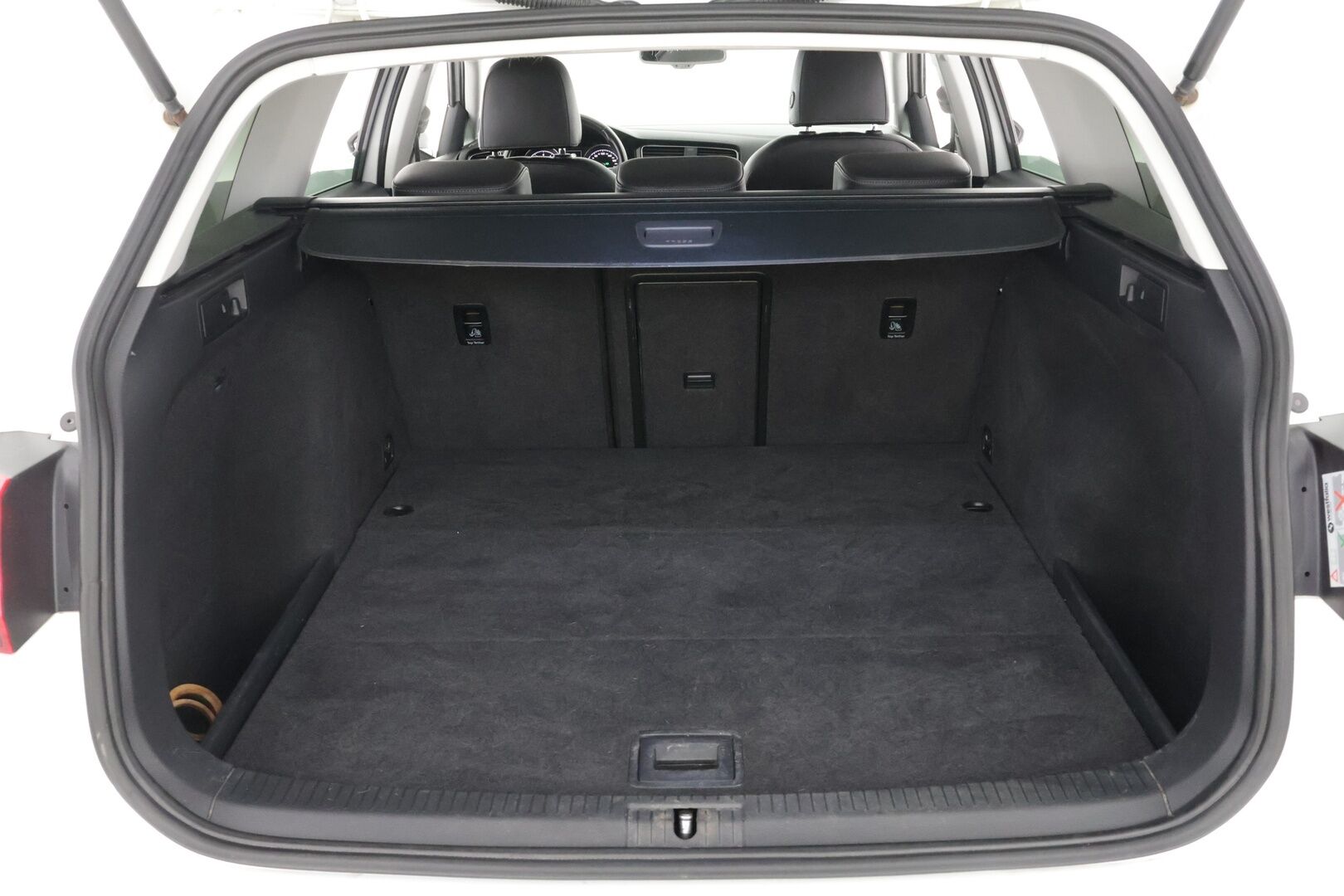 Volkswagen Golf 2015 Variant Highline Edition 40 1,4 TSI 90 kW (122 hv) BMT DSG-automaatti - | Tutkat | Koukku | Vakkari | Webasto | 2x renkaat | 