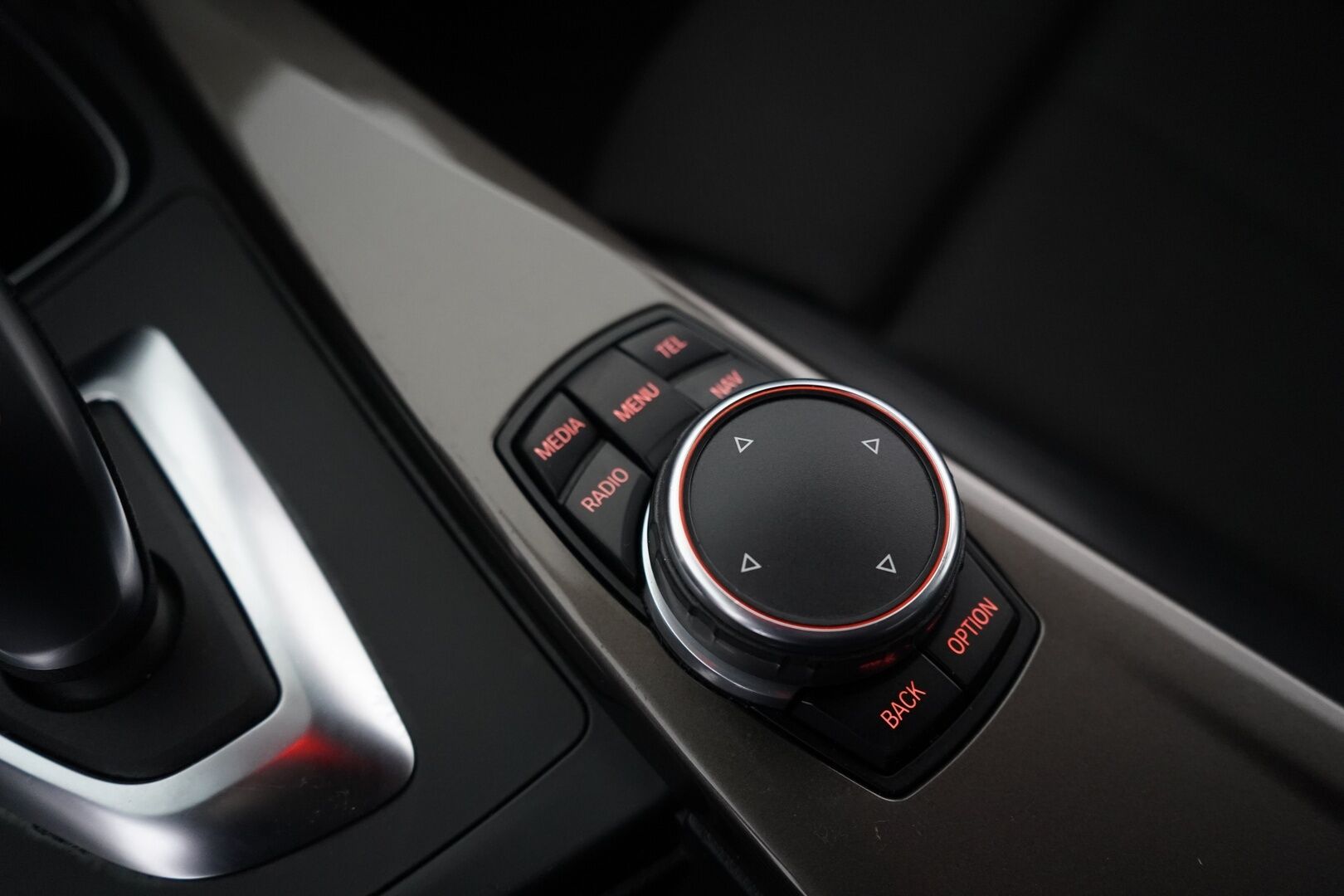 BMW 418 2015 F36 Gran Coupe 418d TwinPower Turbo A Business Aut. *Tutkat / Proffanavi / Ratinlämmitin / Urheiluistuimet* - Suomi auto / M-Sport sisäpaketti / Juuri katsastettu / Viimeisin huolto 6/25