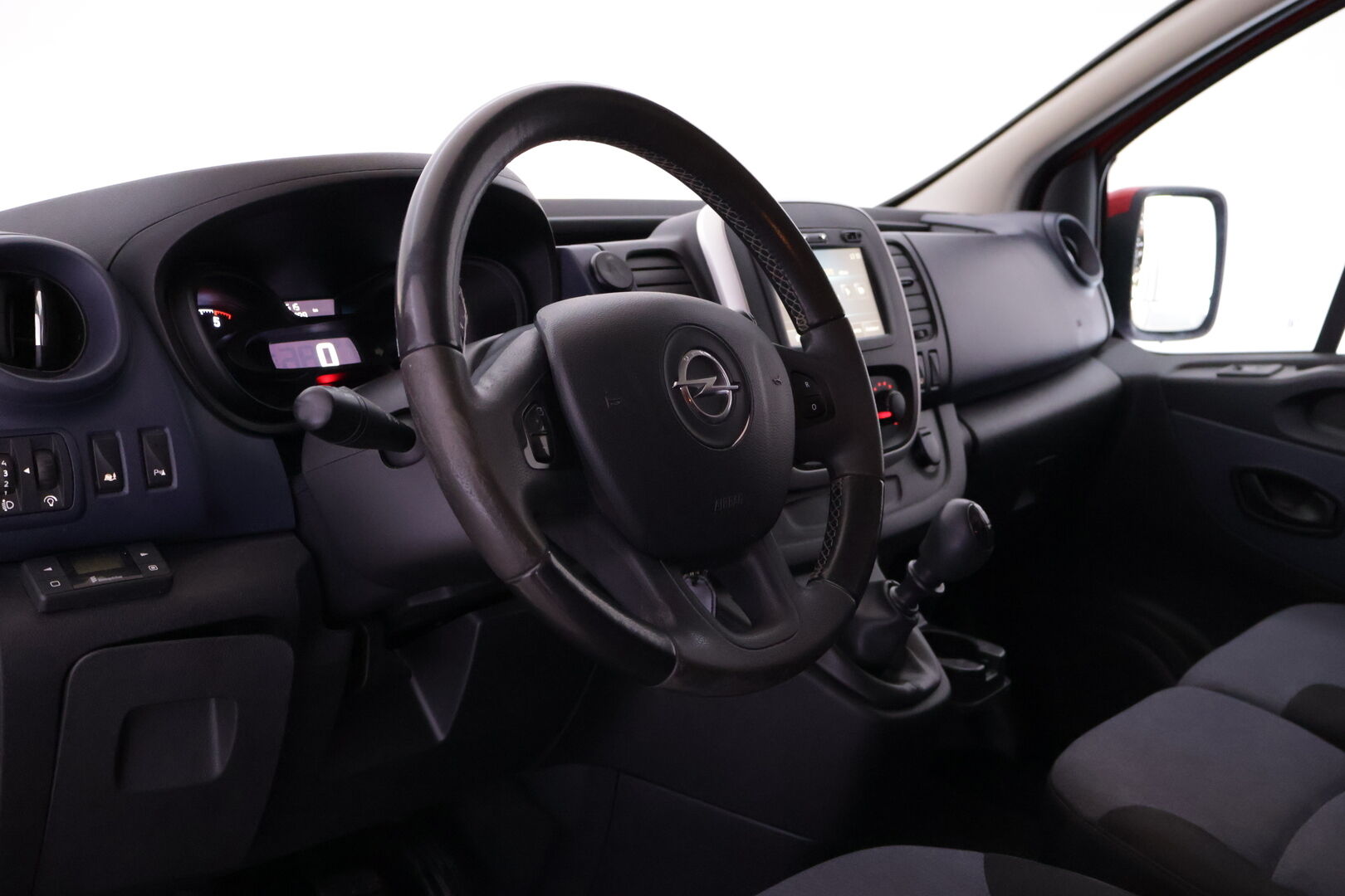 Opel Vivaro 2015 Van Edition L2H1 1,6 CDTI Bi Turbo ecoFLEX 88kW MT6 - | ALV | PA-Lämmitin | Tutka | Koukku | Vakkari | Navi | Suomiauto | 