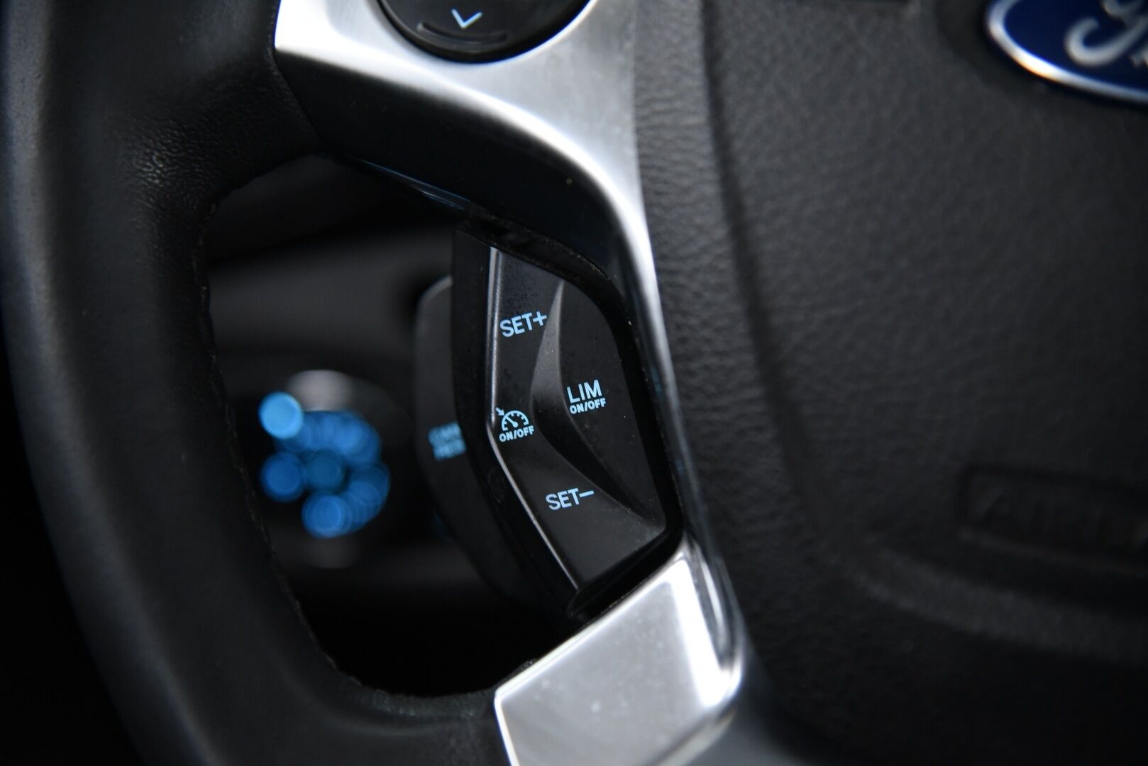 Ford Grand Tourneo Connect 2016 1,5 TDCi 120 hv PowerShift A6 Titanium / Myydään huutokaupat.com:issa! - Invaramppi! / Pegabus taksi / Suomi-auto / Todella siisti metreihin!