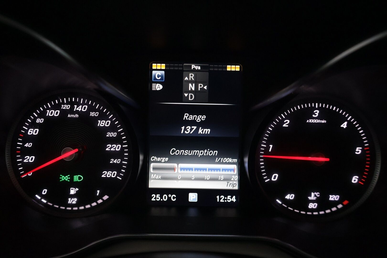 Mercedes-Benz C 2015 250 BlueTec 4Matic T A Premium Business - | Vaaleat nahat muisteilla | Isompi näyttö | ILS | Burmester | Neliveto | Ilma-alusta | Taittuva koukku | Uudet kesä- ja talvirenkaat