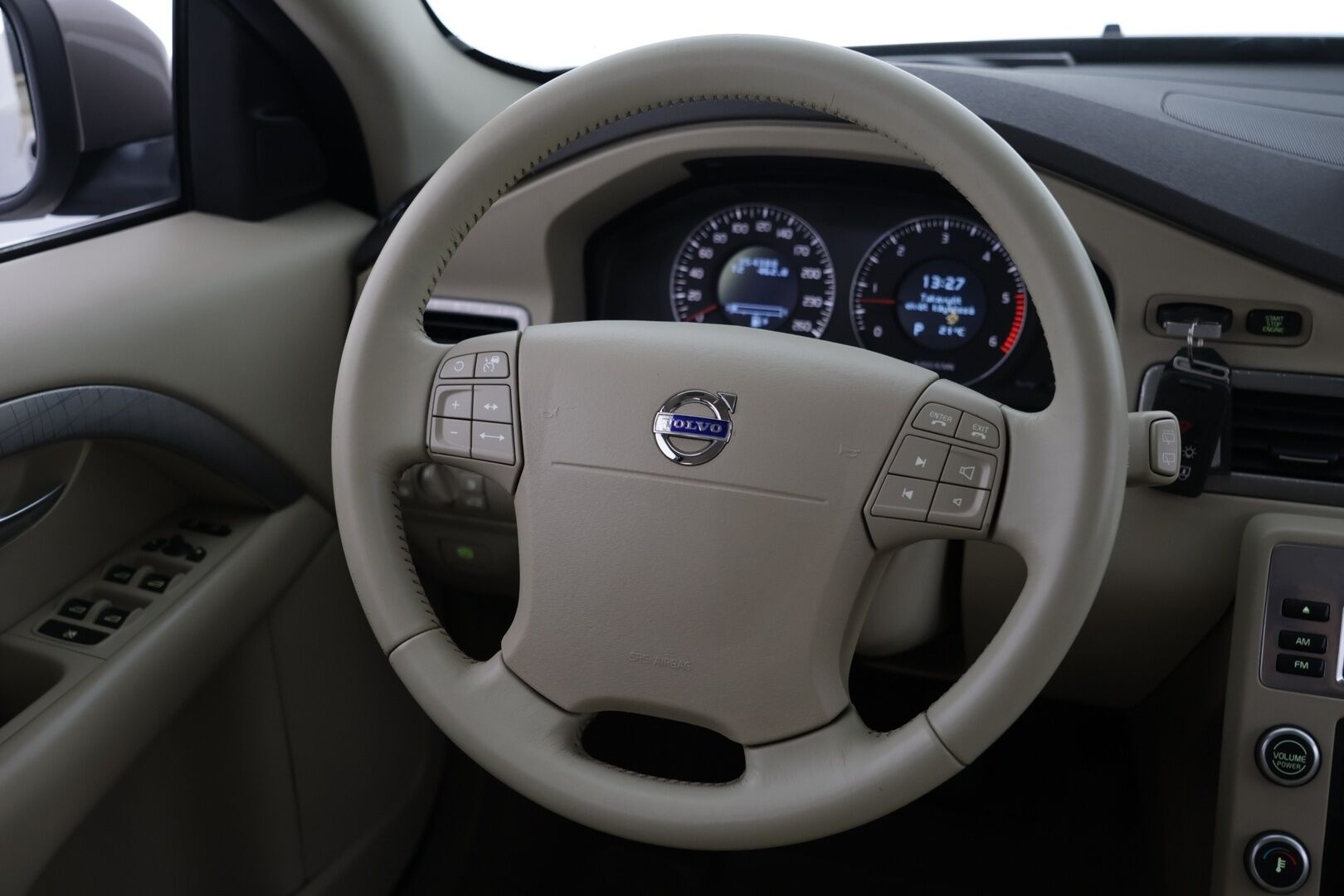 Volvo XC70 2008 D5 AWD Summum -  | Nahkaverhoilu | Navi | Sähköpenkit |