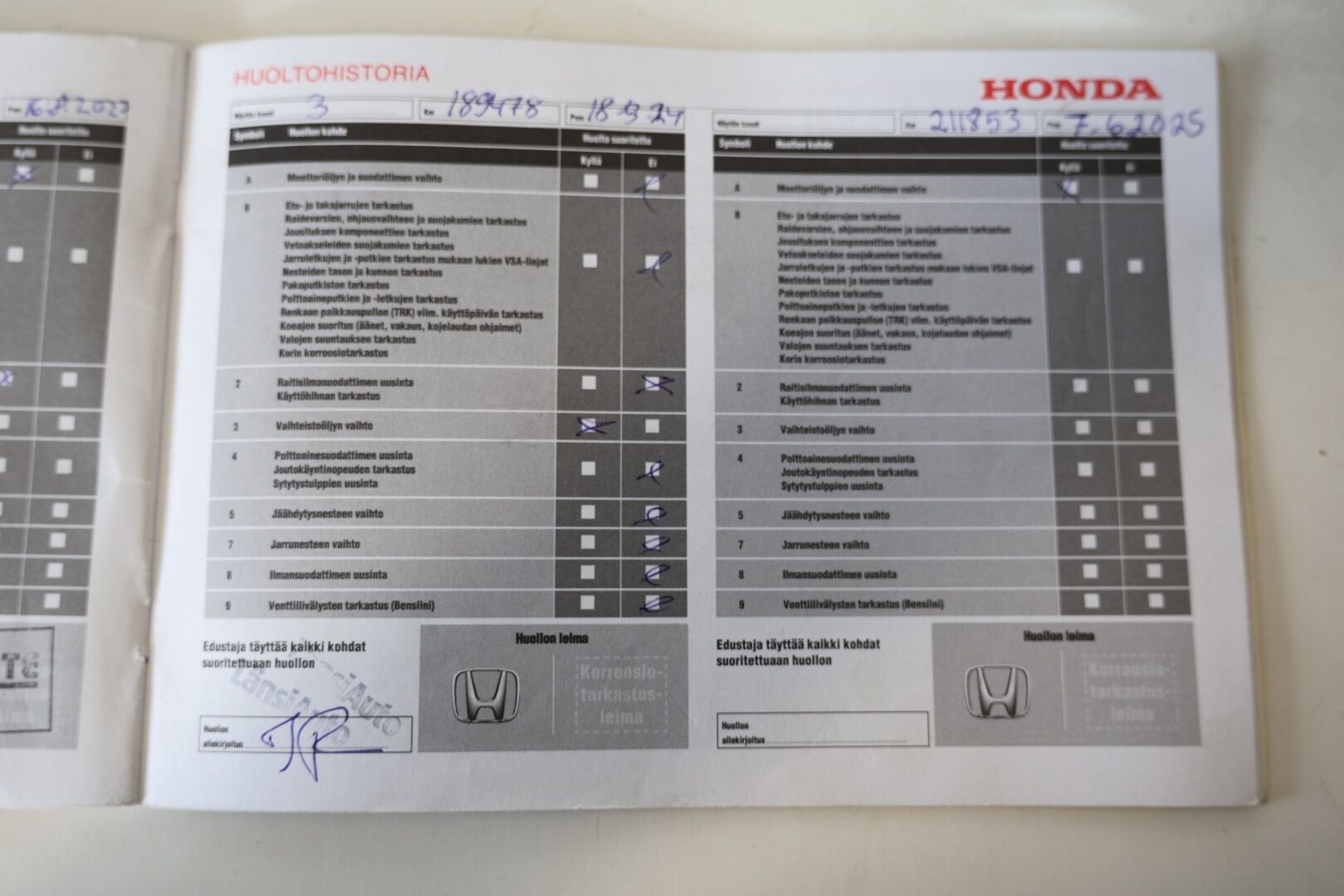 Honda Insight 2010 5D 1,3 Elegance Business - *Myydään Huutokaupat.com* - - - *Myydään Huutokaupat.com* - | Aux | Lohkolämmitin | Suomi-auto | Vakkari | 2x hyvät renkaat | 