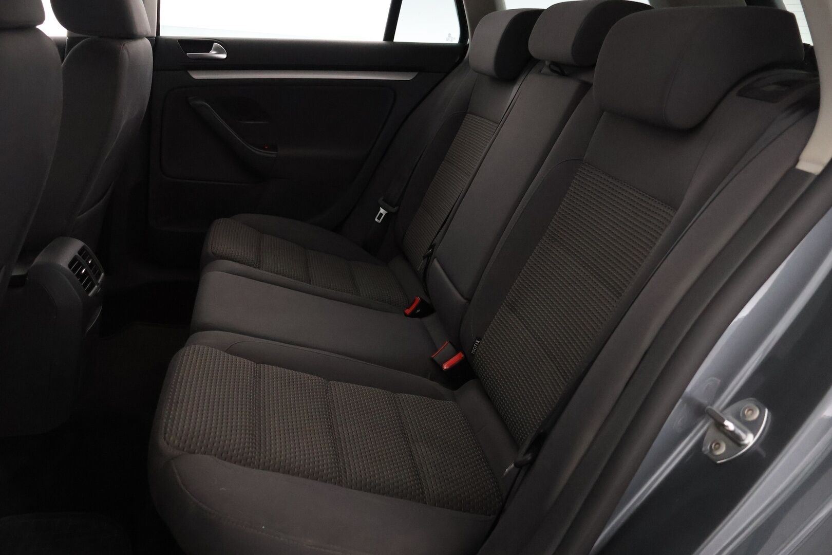 Volkswagen Golf 2009 Variant Sportline 2,0 TDI 103 kW PowerDiesel  - Myydään Huutokaupat.comissa - Suomi-auto | Vakkari | Koukku | Myydään Huutokaupat.comissa