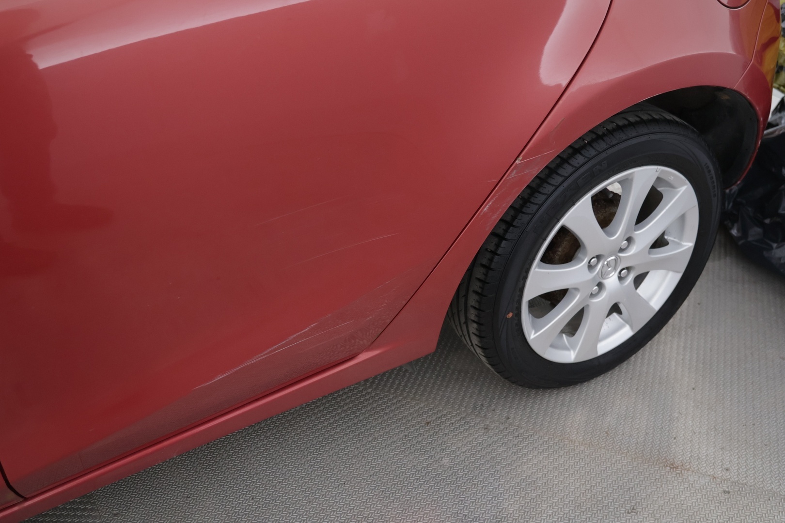 Mazda Mazda2 2008 1,3 Classic 5MT 5ov Z01 / Kahdet renkaat aluilla / Suomi-auto / Ilmastointi