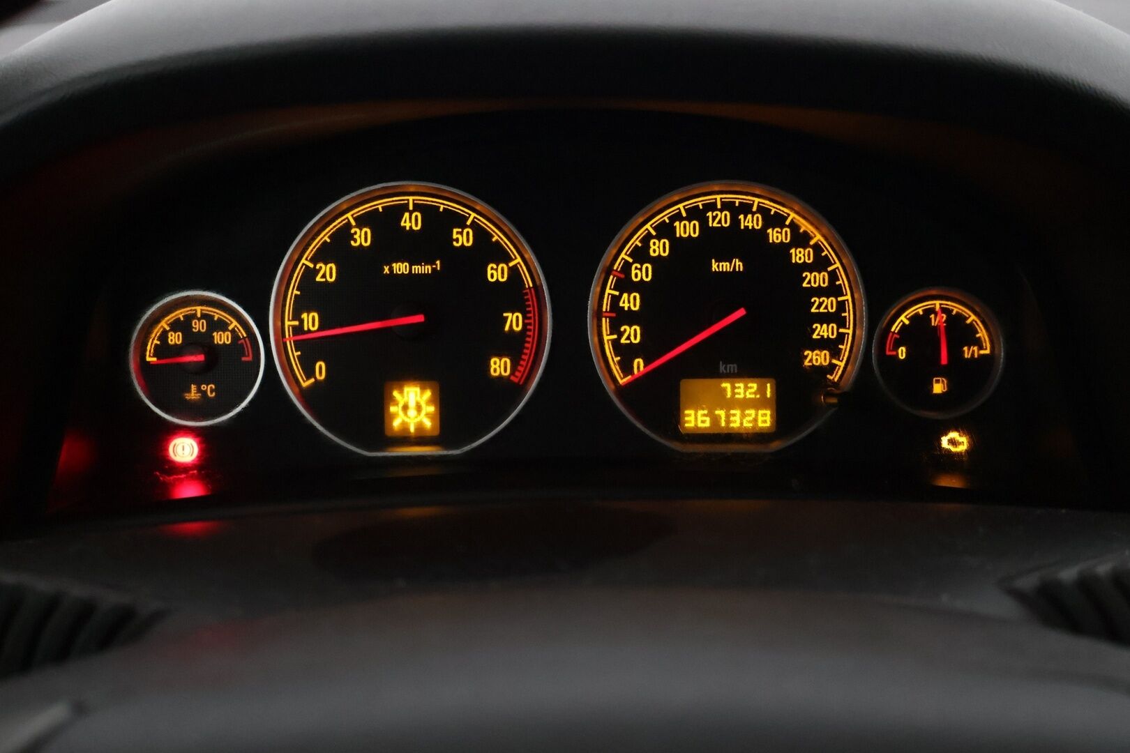 Opel Vectra 2005 5D VECTRA STW 1.8-ZCF35/283 **YritysOutlet - Myydään vain yrityksille - Suomi-auto / Huoltokirja / Lohkolämmitin / Vakkari / Vetokoukku*