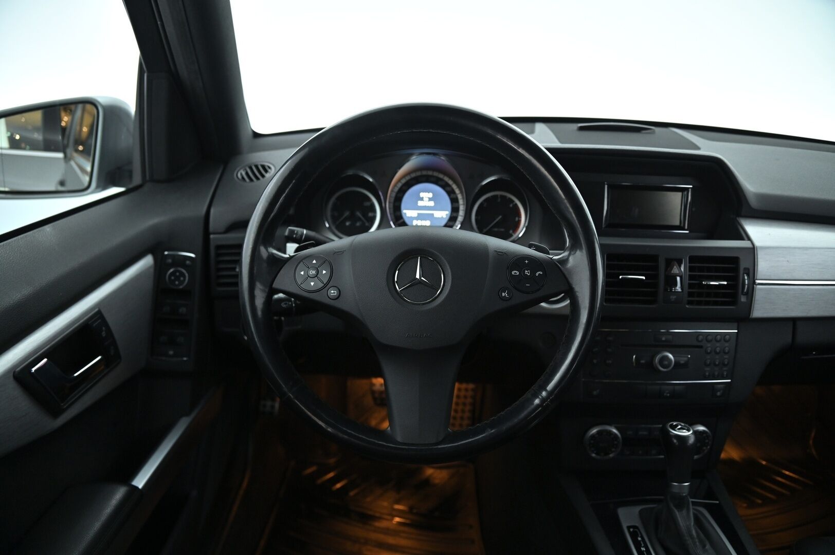 Mercedes-Benz GLK 2010 220 CDI BE 4Matic A Premium Business *Suomi-auto / Vetokoukku / Vakkari / Xenon* - Huippu maasturi / Puolinahkapenkit