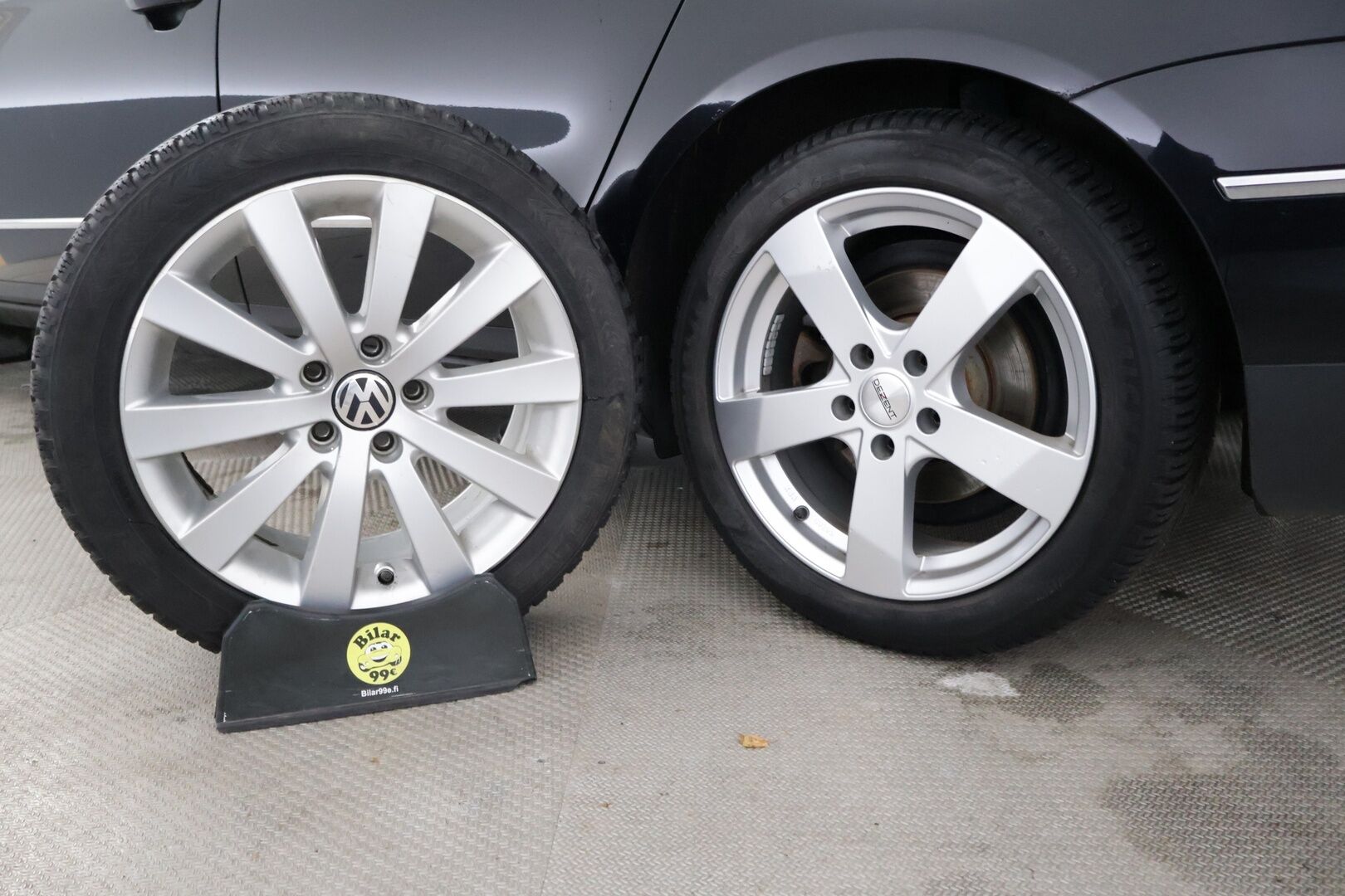 Volkswagen Passat 2010 VOLKSWAGEN PASSATVariant Comfortline 2,0 TDI 103 kW DSG-aut. - | Suomi-auto | Webasto | P-tutkat | Aktiivinen pysäköintiavustin | Kahdet renkaat | - KORKO VAIN 3,99 %