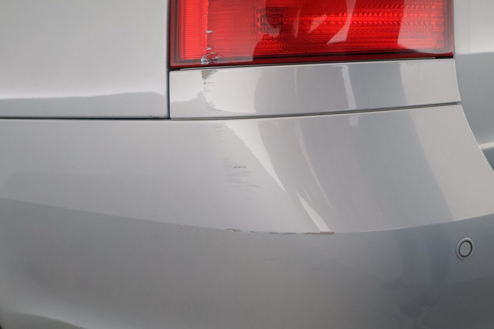Skoda Octavia 2011 Combi 1,8 TSI Elegance - YritysOutlet - Myydään vain yrityksille - YritysOutlet - Myydään vain yrityksille  | Elegance-varustelu | Adaptiiviset Xenon-ajovalot | Vakionopeudensäädin | Penkinlämmittimet | Vetokoukku | 2x renkaat ja vanteet 