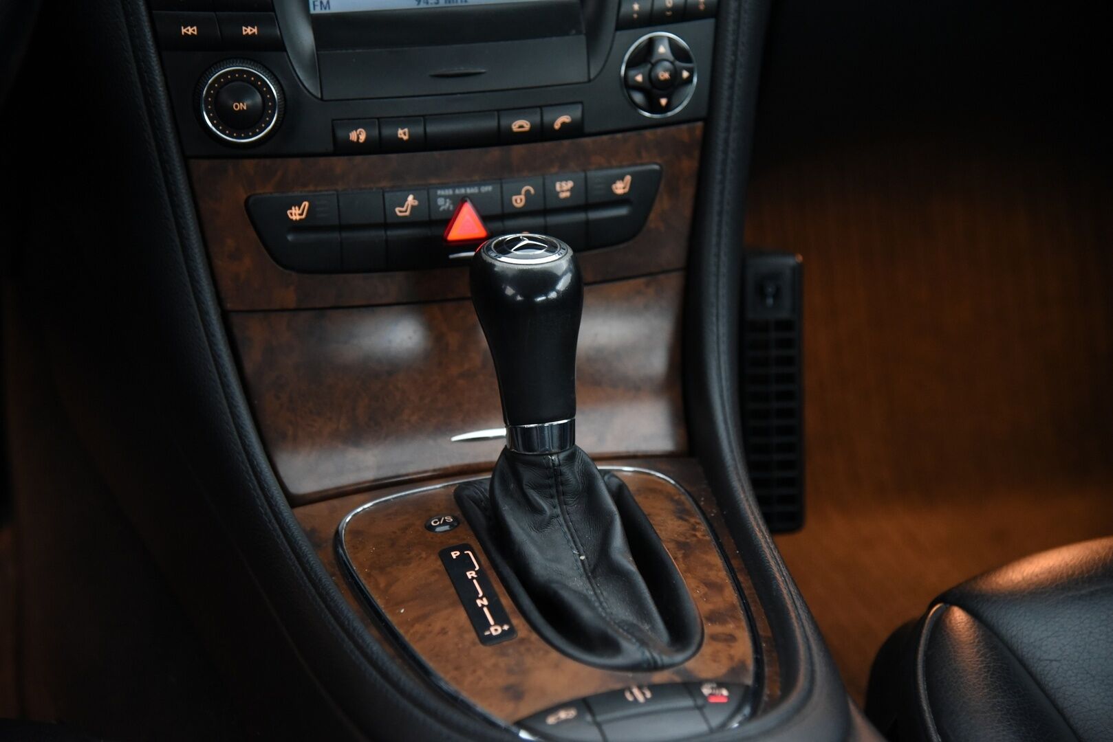 Mercedes-Benz CLS 2005 350 Sedan / Myydään huutokaupat.com:ssa! - MYYDÄÄN VAIN HUUTOKAUPAT.COM:SSA!