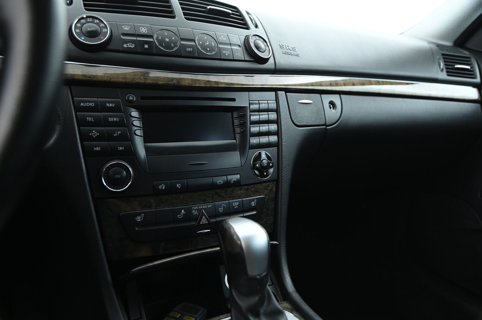 Mercedes-Benz E 2006 220 CDI Sedan *Myydään Huutokaupat.com*