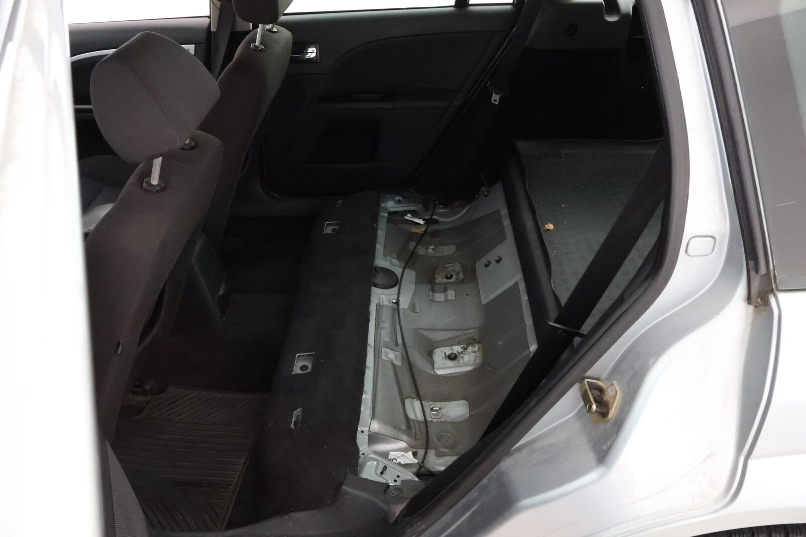 Ford Mondeo 2007 MYYDÄÄN HUUTOKAUPAT.COM!