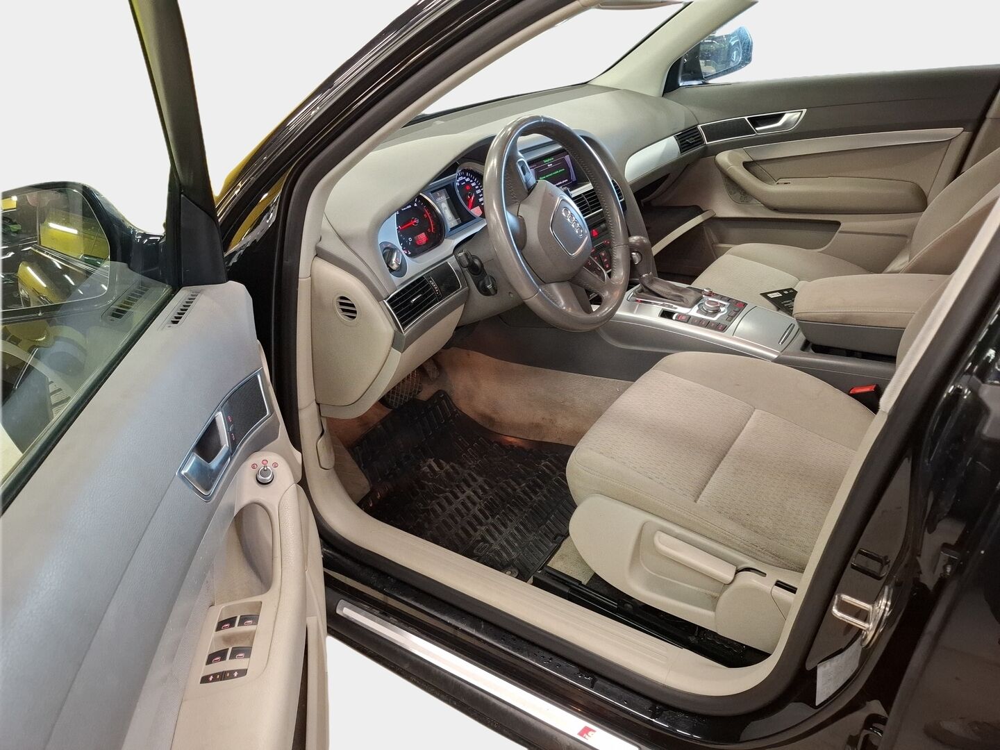 Audi A6 2010 Avant S line Business 2,0 TDI (DPF) multitronic * YritysOutlet - myydään vain yrityksille * - * YritysOutlet - myydään vain yrityksille *