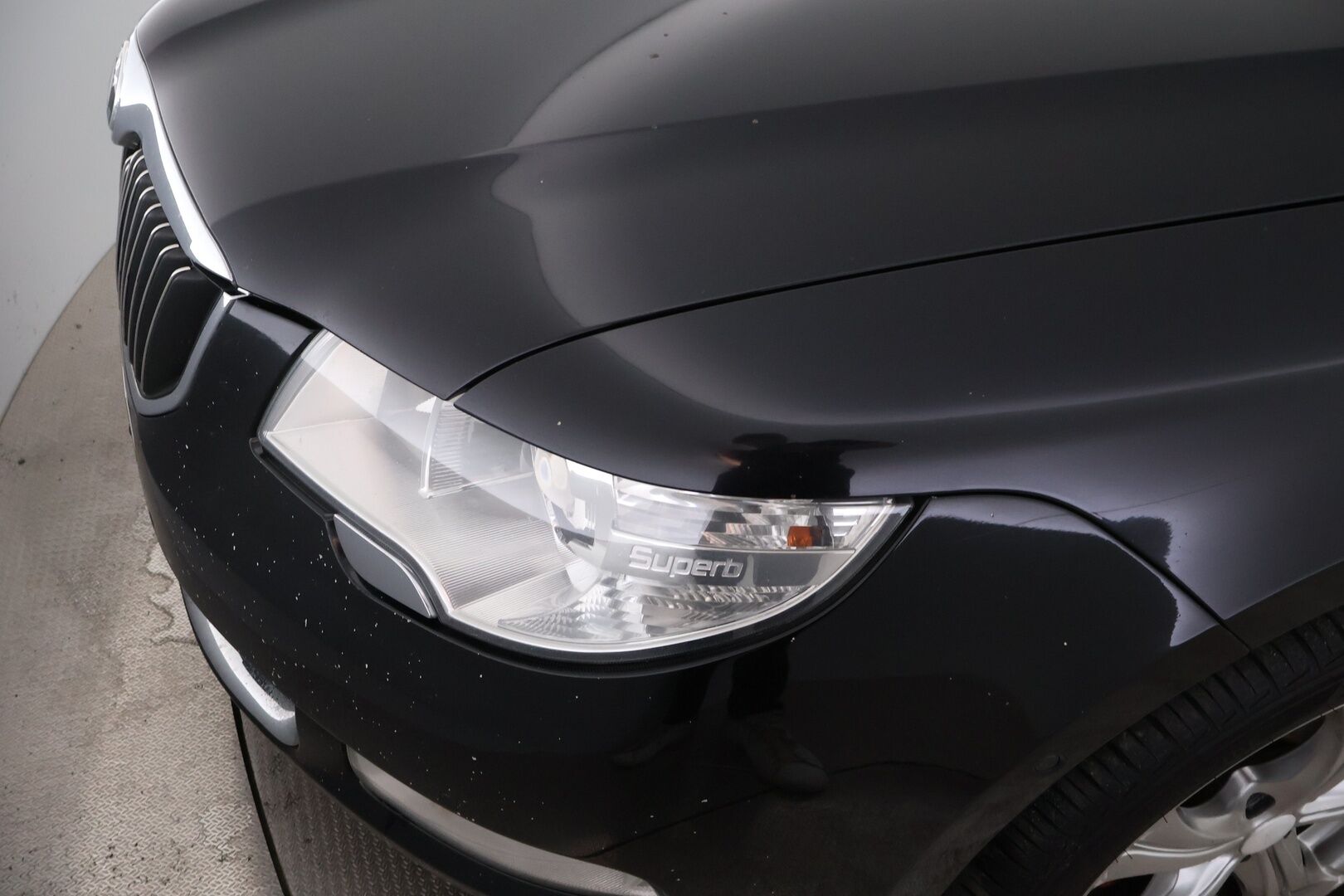 Skoda Superb 2011 Combi 2,0 TDI 140 4x4 Elegance DSG Autom. *MYYDÄÄN HUUTOKAUPAT.COM*