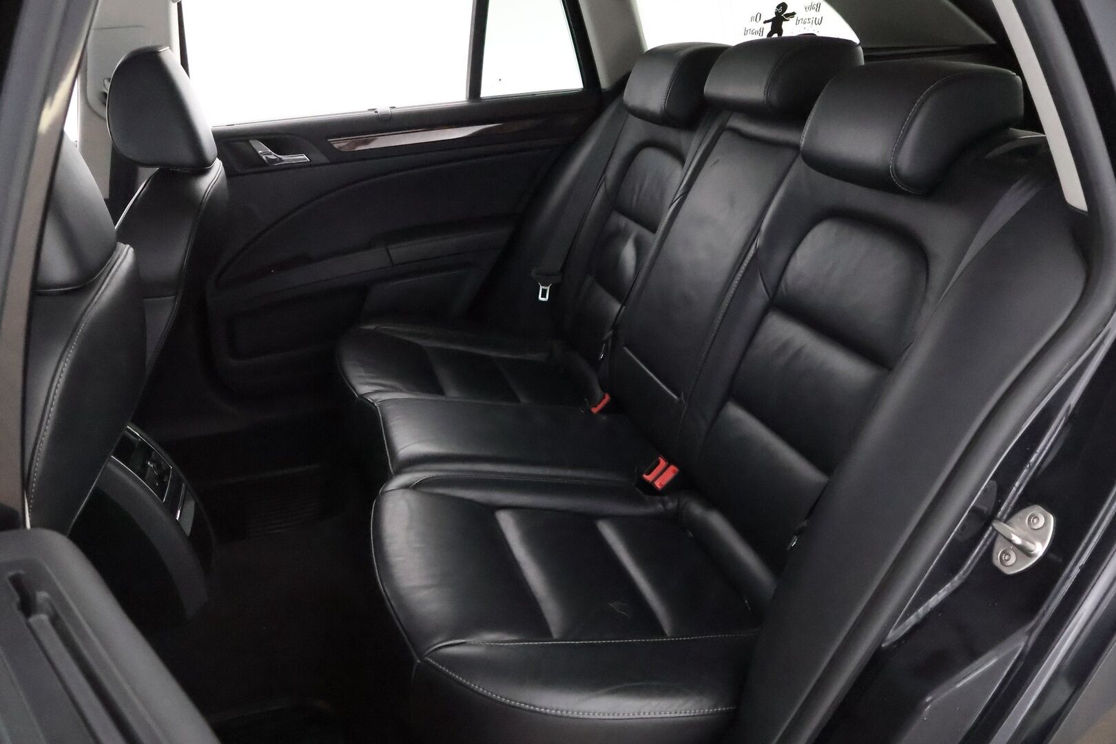Skoda Superb 2011 Combi 2,0 TDI 140 4x4 Elegance DSG Autom. *MYYDÄÄN HUUTOKAUPAT.COM*