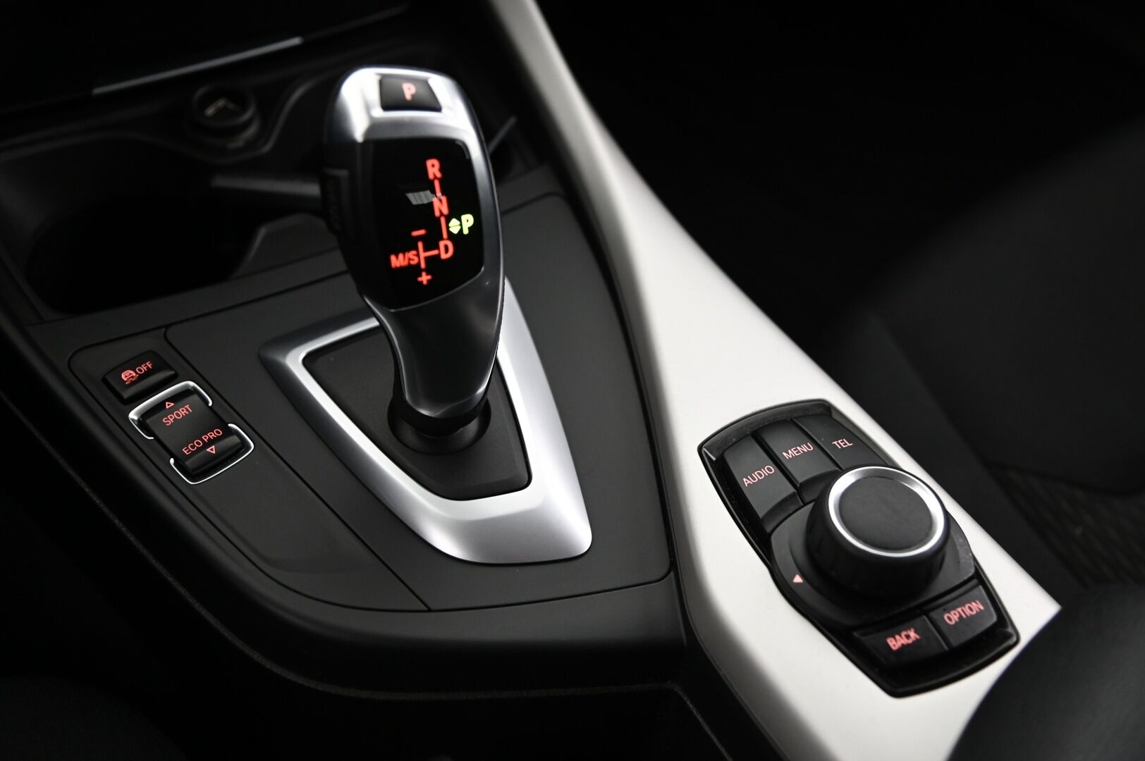 BMW 116 2014 F20 TwinPower Turbo A Business Automatic Edition - HULLUT AVAJAISHULINAT KORKOTARJOUS 3,29 %