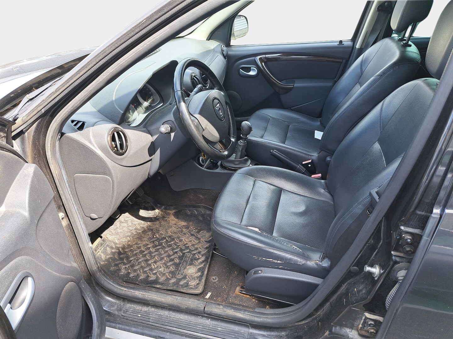 Dacia Duster 2011 1,6 16V 4x4 Laureate - YritysOutlet - Myydään vain yrityksille - – Tämä auto myydään YritysOutlet -valikoimasta vain yritykselle