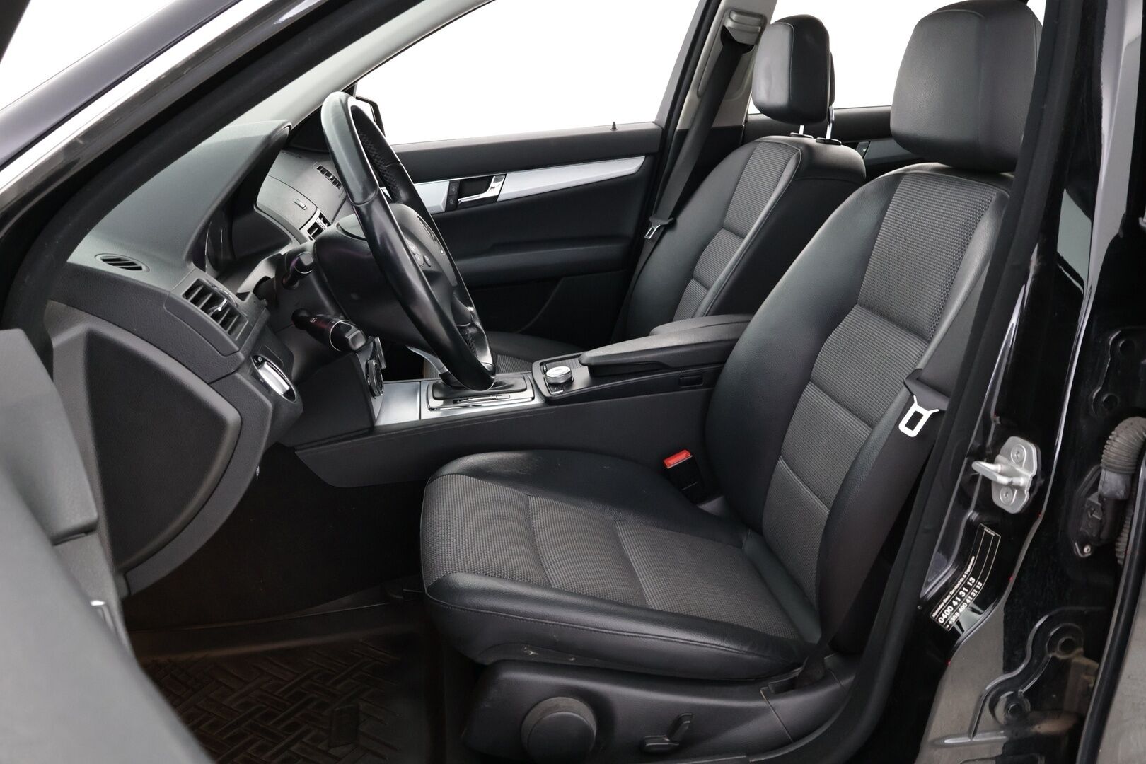Mercedes-Benz C 2011 200 CDI BE T A Premium Business - YritysOutlet - Myydään vain yrityksille - – Tämä auto myydään YritysOutlet -valikoimasta vain yritykselle