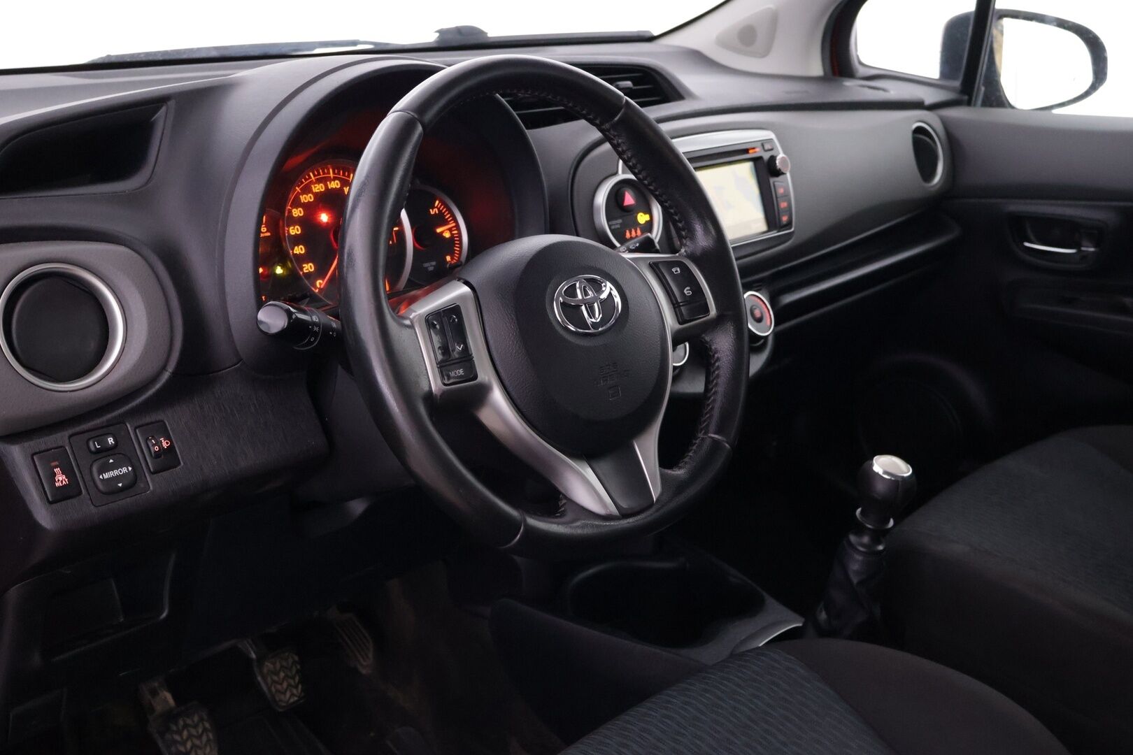 Toyota Yaris 2012 1,4 D-4D DPF Linea Sol 5ov - YritysOutlet - Myydään vain yrityksille - | Hyvin huollettu | Koukku | Siistissä kunnossa | Kahdet hyvät renkaat | Heti ajoon! | 