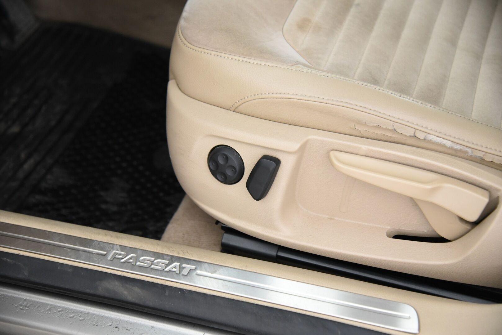 Volkswagen Passat 2011 Sedan Highline 1,4 TSI MultiFuel 118 kW (160 hv) DSG-automaatti /  YritysOutlet - Myydään vain yrityksille - Tämä auto myydään YritysOutlet -valikoimasta vain yritykselle - Osta nyt, maksa vasta ensi vuonna