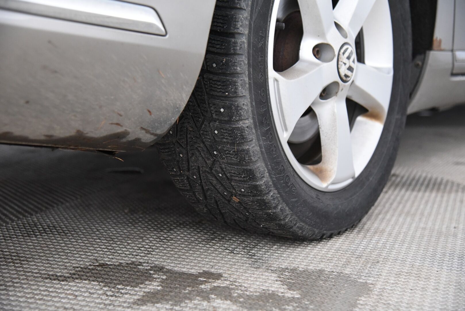 Volkswagen Passat 2011 Sedan Highline 1,4 TSI MultiFuel 118 kW (160 hv) DSG-automaatti /  YritysOutlet - Myydään vain yrityksille - Tämä auto myydään YritysOutlet -valikoimasta vain yritykselle - Osta nyt, maksa vasta ensi vuonna