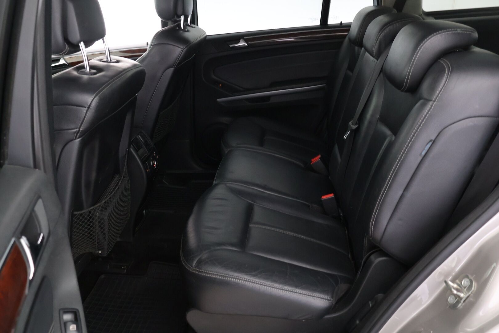 Mercedes-Benz GL 2010 GL 320 CDI 4MATIC Farmari (AC) 5ov 2987cm3 A - Auto myydään huudossa! ** H&K / Koukku / Kattoluukku / Sähkökontti