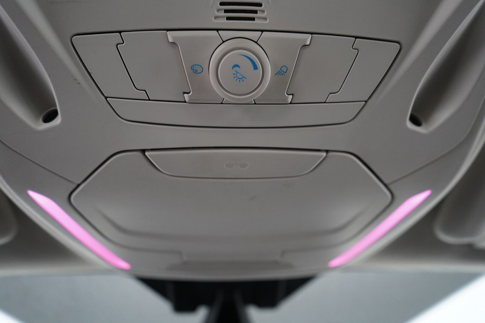 Ford Focus 2012 * MYYDÄÄN HUUTOKAUPAT.COM *