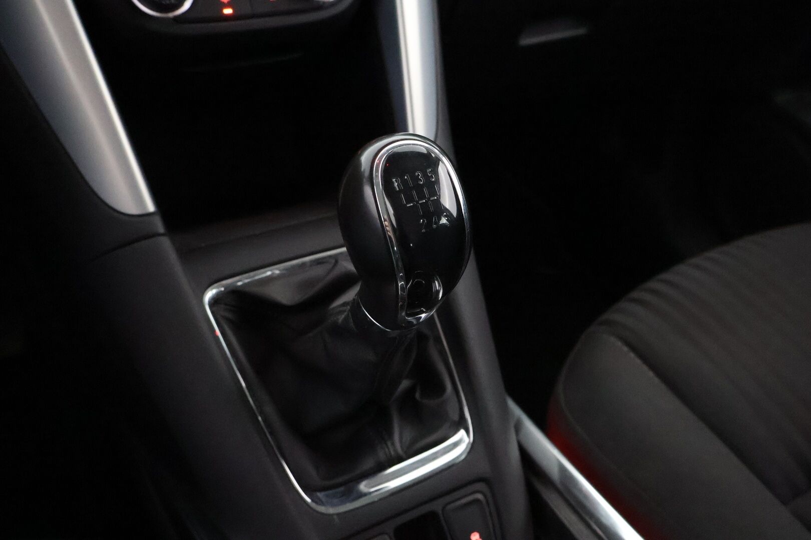 Opel Zafira Tourer 2012 Enjoy 1,4 Turbo ecoFLEX Start/Stop 103kW MT6 - MYYDÄÄN HUUTOKAUPAT.COM!