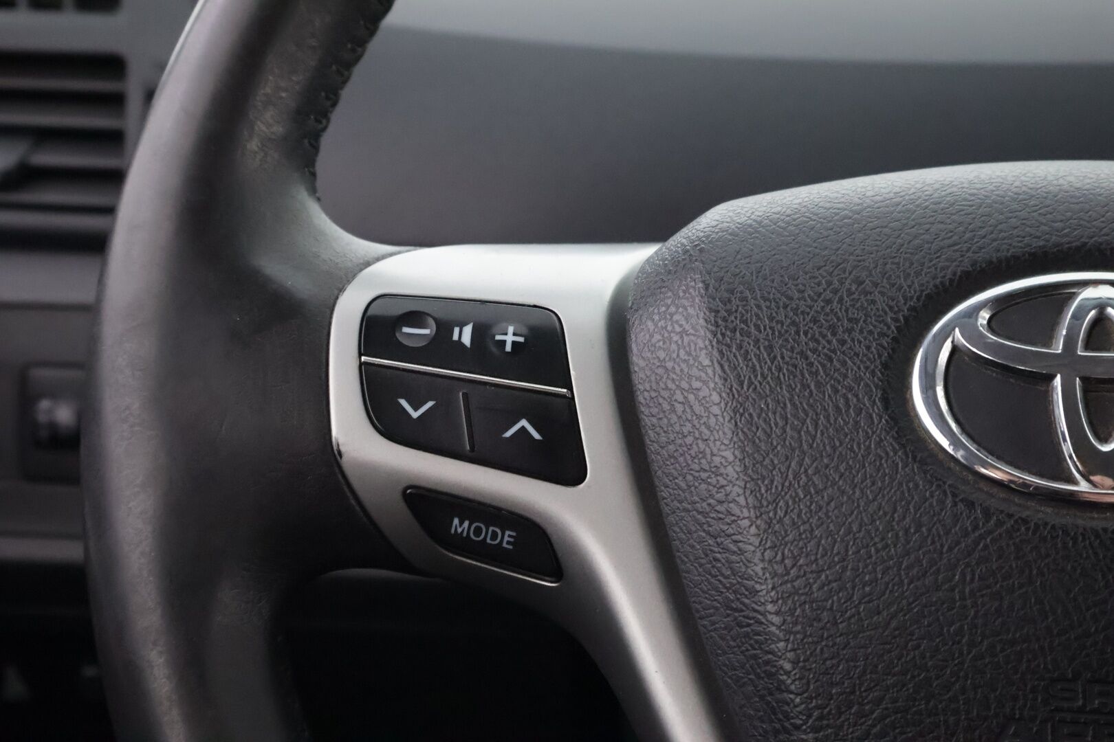 Toyota Verso 2012 2,0 D-4D Family 7p - MYYDÄÄN HUUTOKAUPAT.COM! - MYYDÄÄN HUUTOKAUPAT.COM!