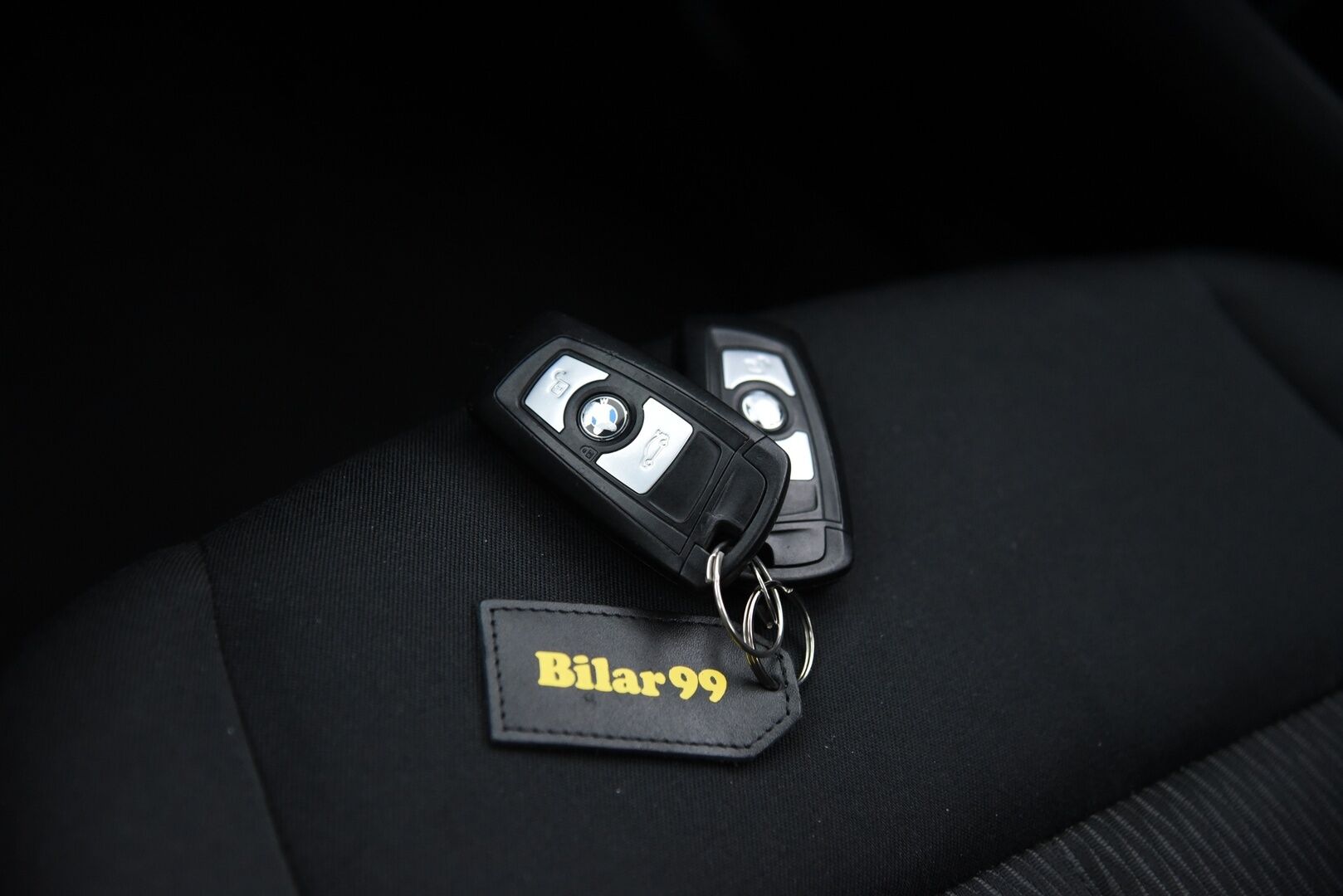 BMW 116 2014 F20 Hatchback 116d TwinPower Turbo A Business Automatic - Suomi-Auto / Xenon / Vakkari / 2x Renkaat Aluvantein / Tosi siisti! 
