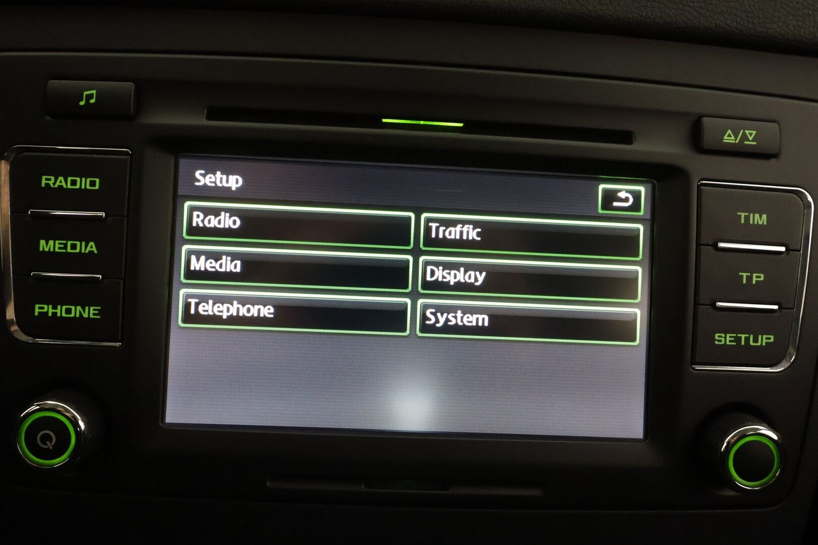 Skoda Yeti 2015 1,2 TSI Elegance DSG - Vakkari | P.Tutka | Lohko+Sisä | Xenon | Keyless | Bluetooth | Autom.ilmastointi 
