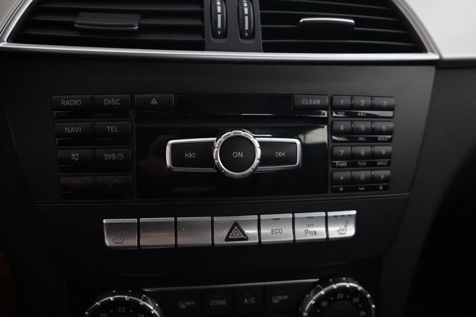 Mercedes-Benz C 2012 220 CDI BE Premium Business - YritysOutlet - Myydään vain yrityksille *Navigointi / Puolinahkasisusta / Vetokoukku* - *Juuri katsastettu / kahdet alumiinivanteet*