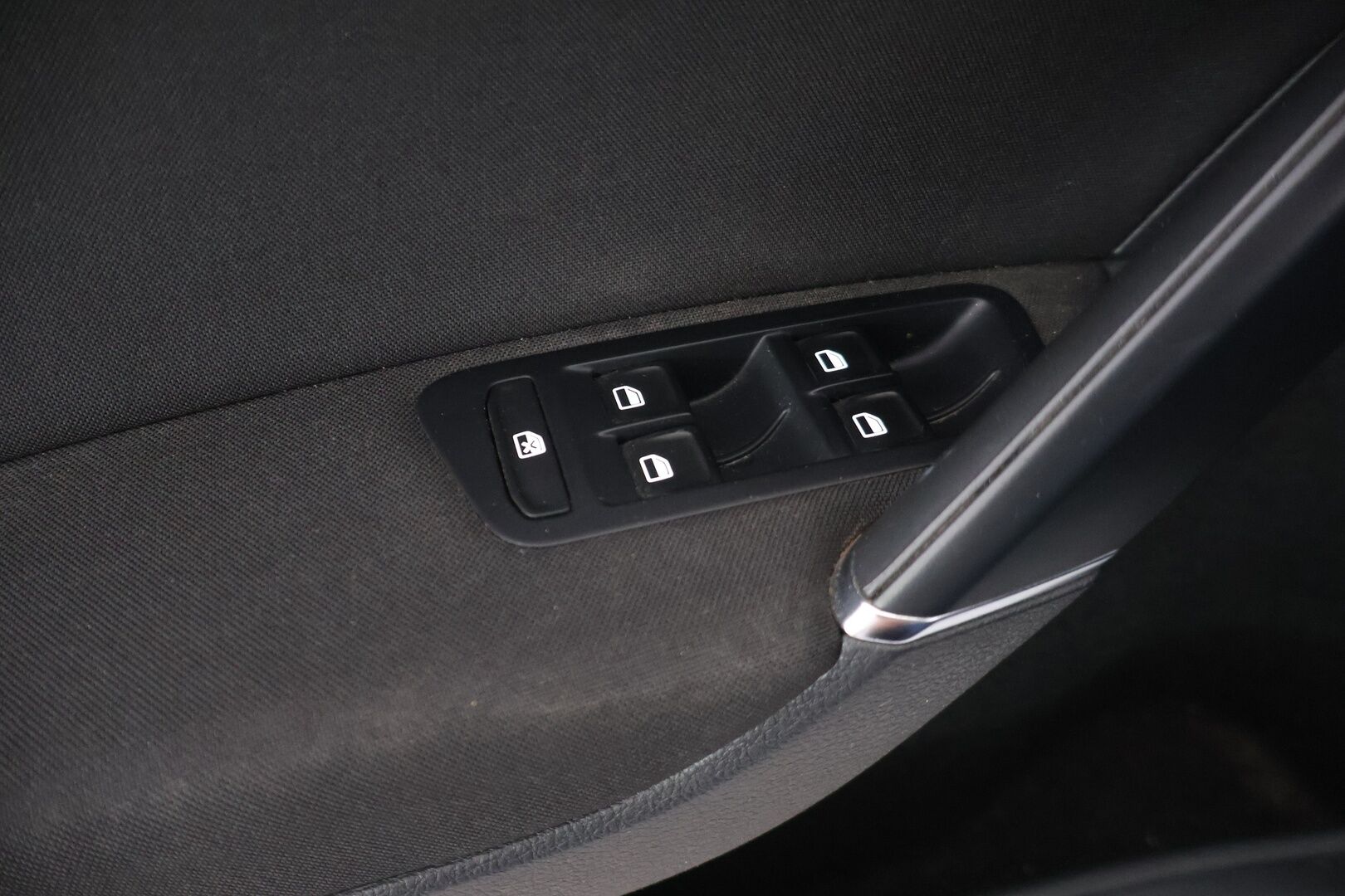 Volkswagen Golf 2013 Comfortline 1,2 TSI 77 kW (105 hv) BlueMotion Technology DSG-automaatti 4-ov *YritysOutlet - Myydään vain yrityksille* - *YritysOutlet - Myydään vain yrityksille* | Suomi-auto | 04/26 Katsastettu | Vakkari | Webasto | Koukku | Moottori vaihdettu 01/25 |