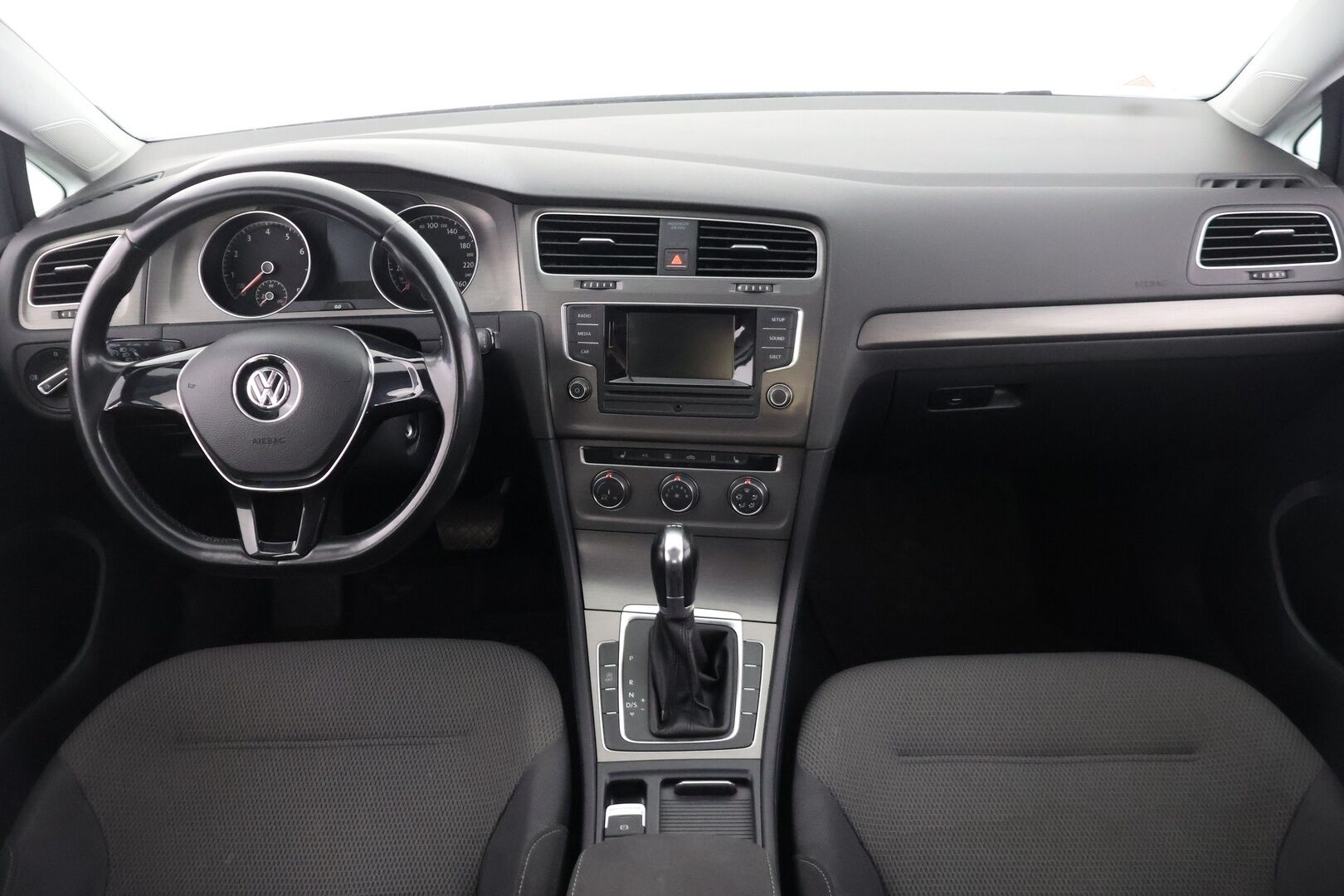 Volkswagen Golf 2013 Comfortline 1,2 TSI 77 kW (105 hv) BlueMotion Technology DSG-automaatti 4-ov *YritysOutlet - Myydään vain yrityksille* - *YritysOutlet - Myydään vain yrityksille* | Suomi-auto | 04/26 Katsastettu | Vakkari | Webasto | Koukku | Moottori vaihdettu 01/25 |