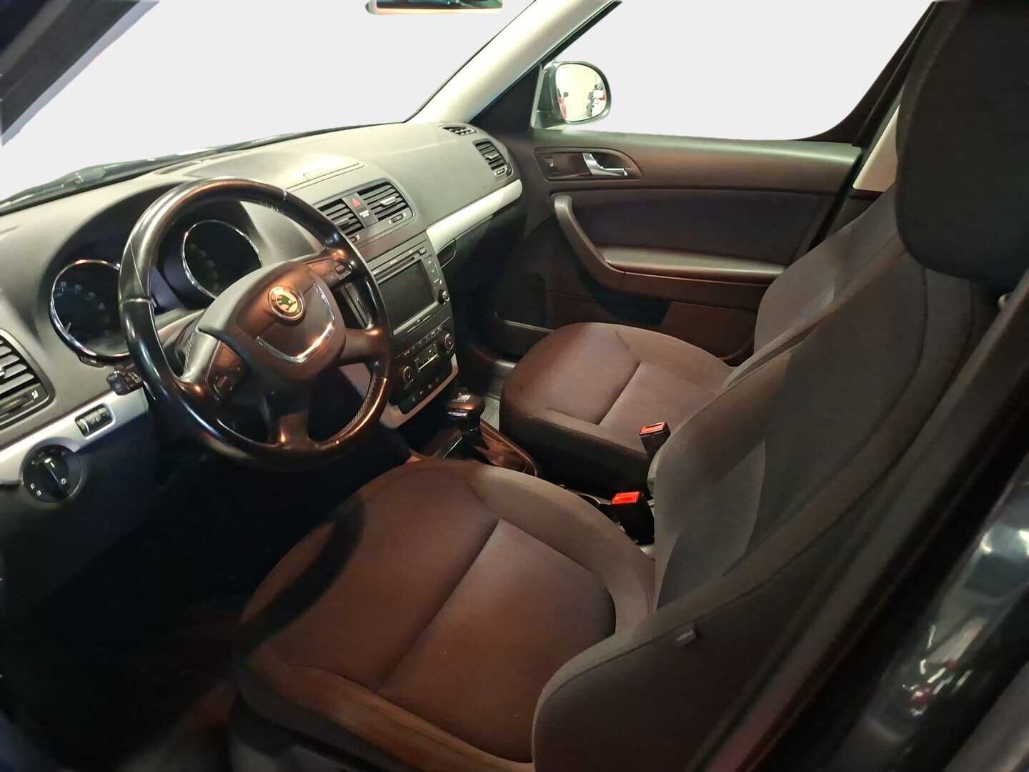 Skoda Yeti 2010 2,0 TDI 140 4x4 Adventure DSG Autom. / Vakkari / Koukku / Nelikko - *YritysOutlet - Myydään vain yrityksille*