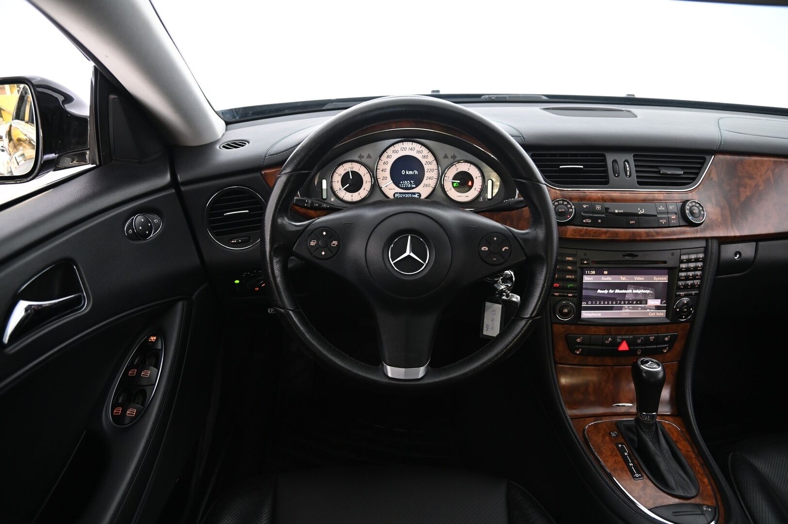 Mercedes-Benz CLS 2009 320 CDI Sedan *Myydään Huutokaupat.com*