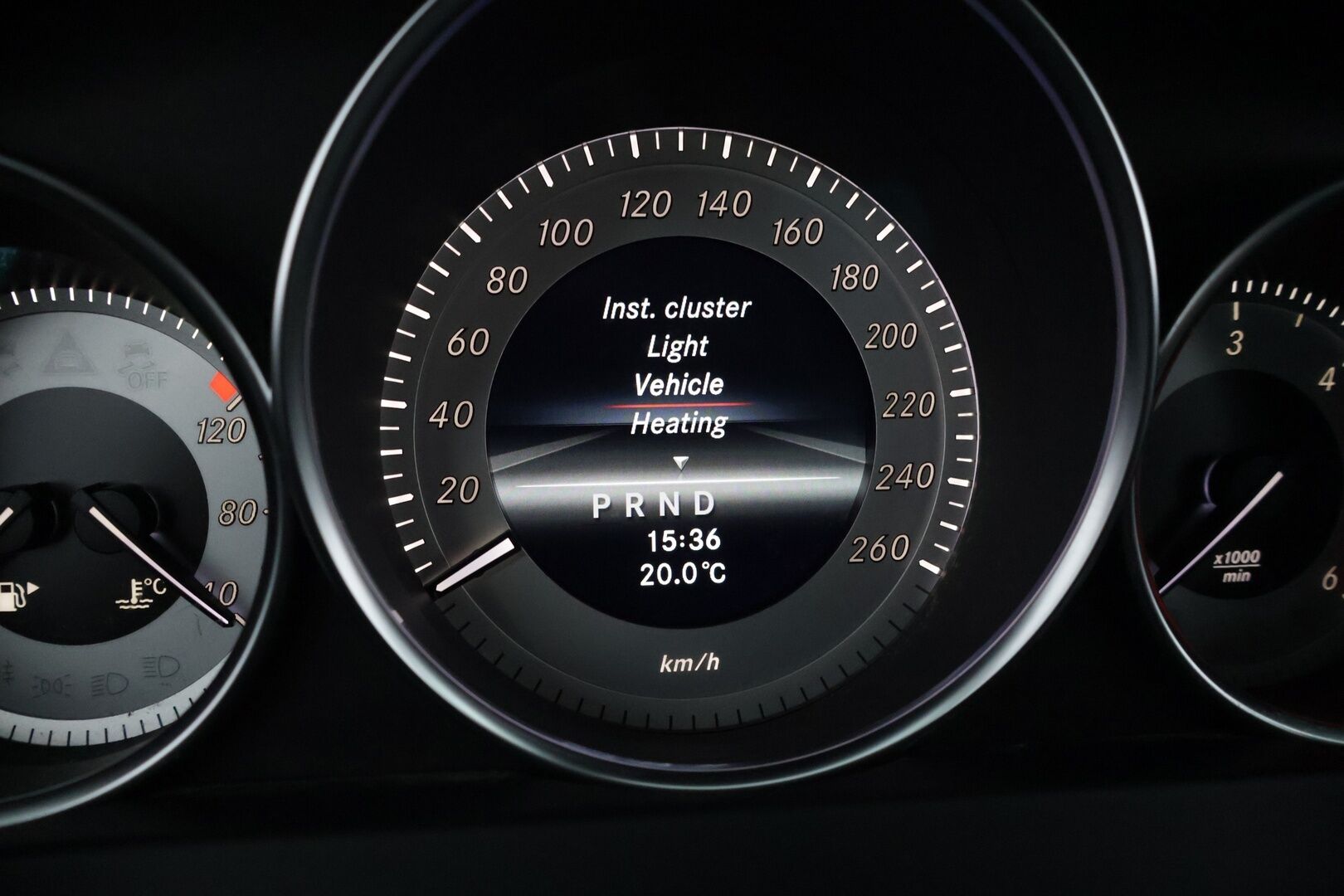 Mercedes-Benz C 2013 250 CDI BE 4Matic A Premium Business - *Webasto / Tutkat / Osa sähköpenkit / Ruostesuojattu / Helmi! *