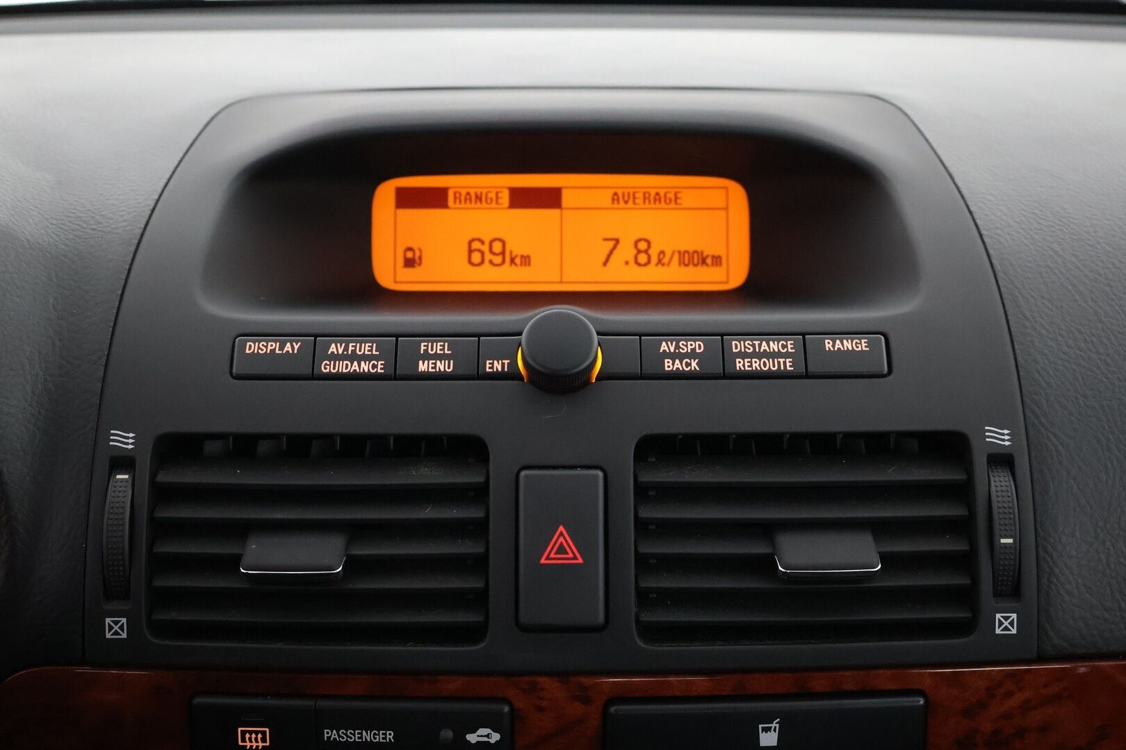 Toyota Avensis 2006 4D SEDAN 1.8 AUTOMATIC - Myydään huutokaupat.com:issa