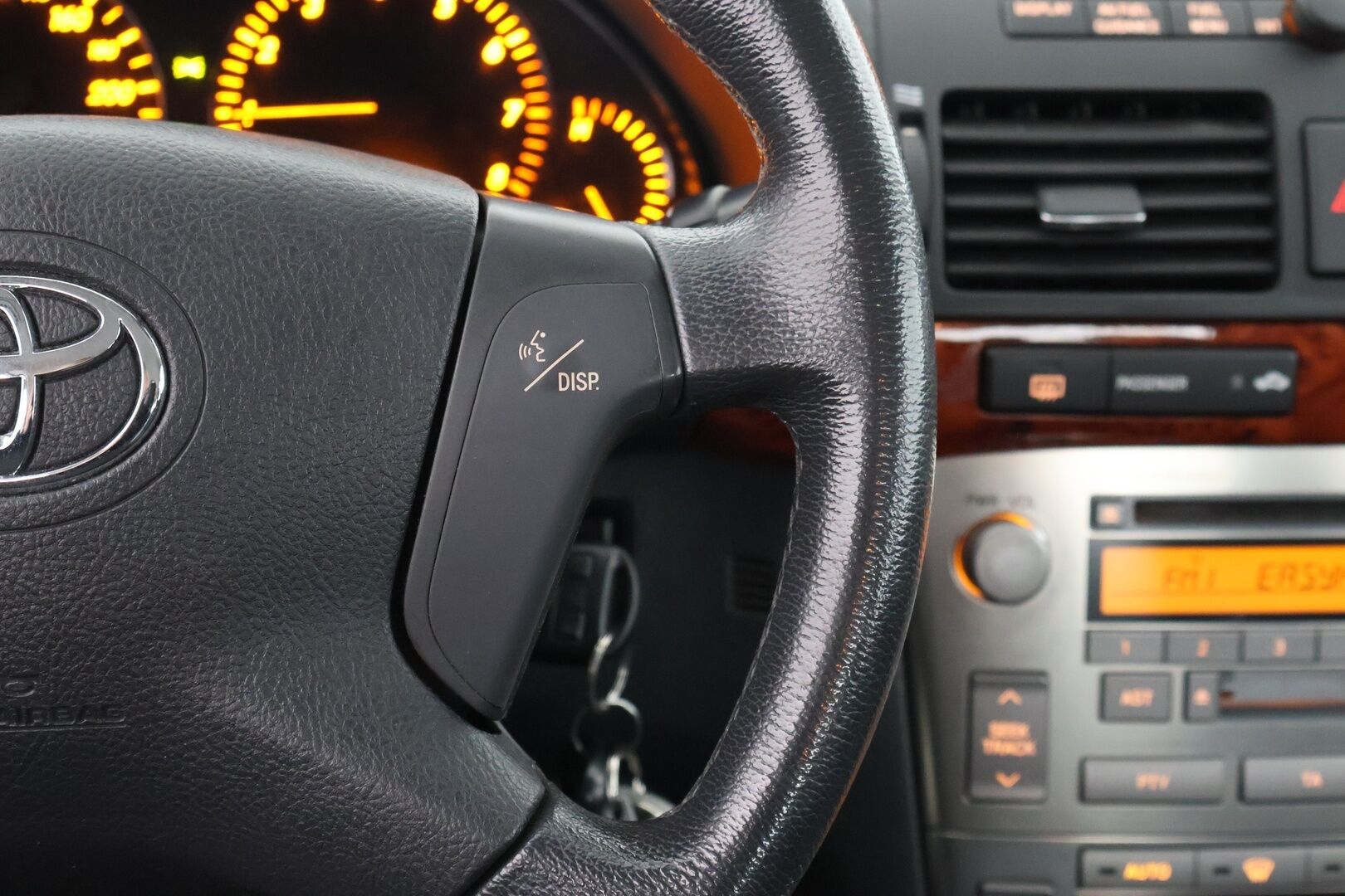 Toyota Avensis 2006 4D SEDAN 1.8 AUTOMATIC - Myydään huutokaupat.com:issa