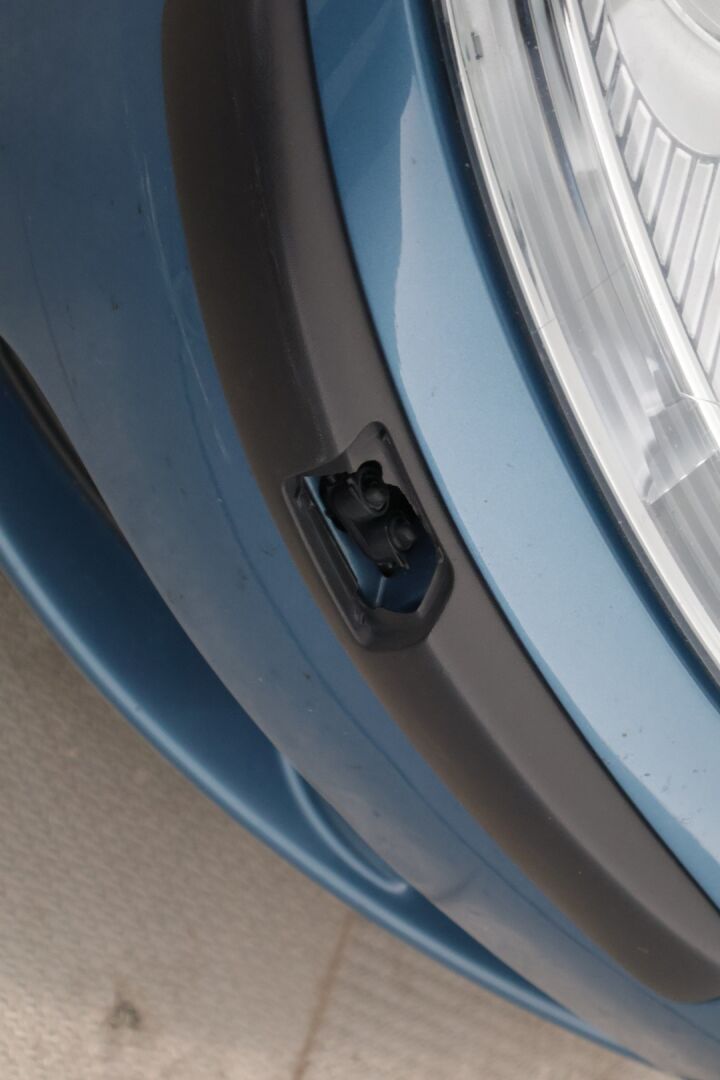 Volkswagen Golf 2007 Comfortline 1,6 FSI 85 kW 4d *YritysOutlet - Myydään vain yrityksille* / Suomi-auto / Huoltokirja / Vakkari / Lohko / 2x renkaat / - YritysOutlet - Myydään vain yrityksille